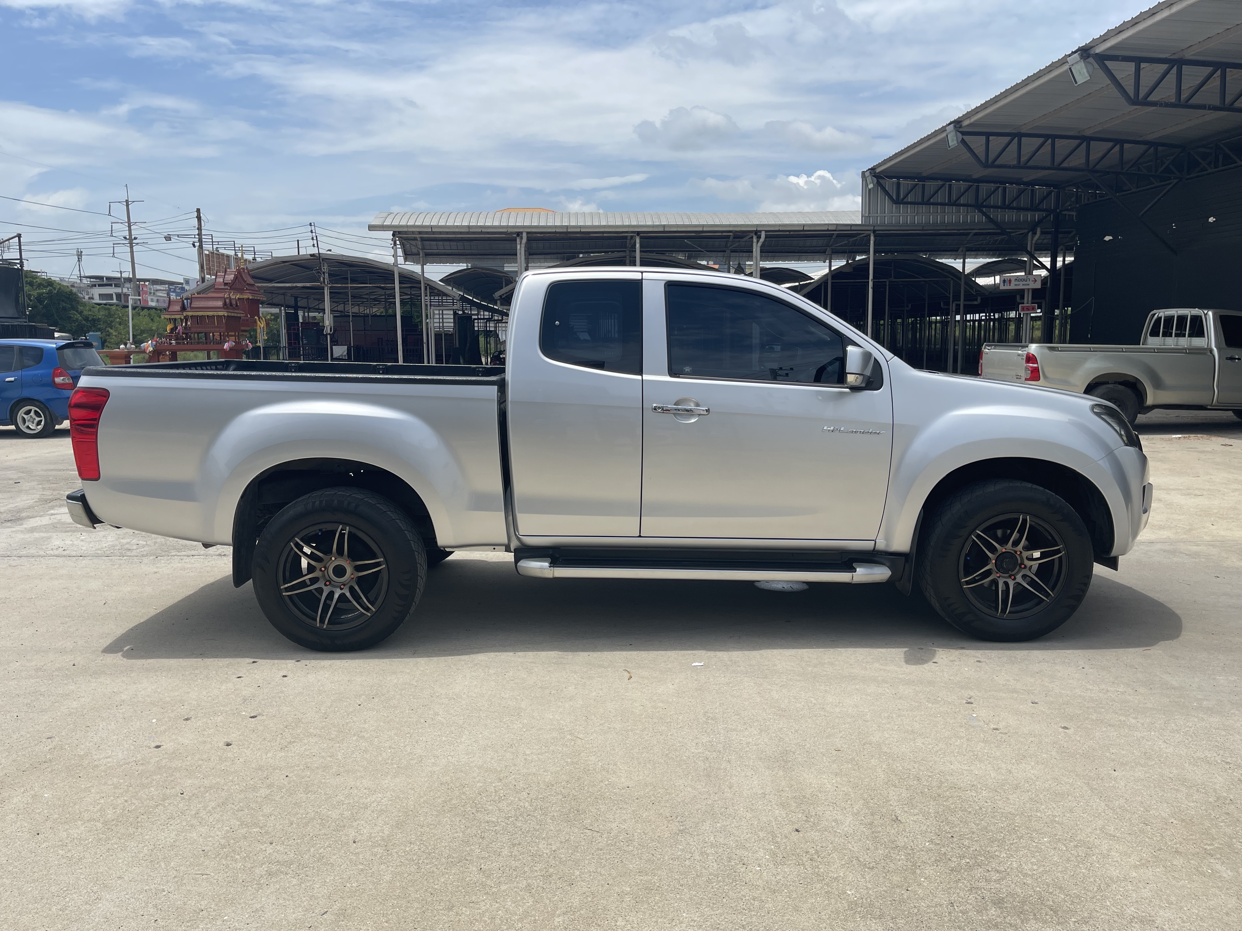 Isuzu Dmax All New Cab Hilander 2.5 Vgs Z 2012 เงิน