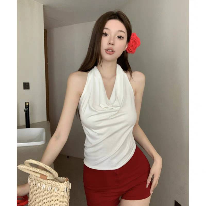 คล้องคอเปิดหลัง