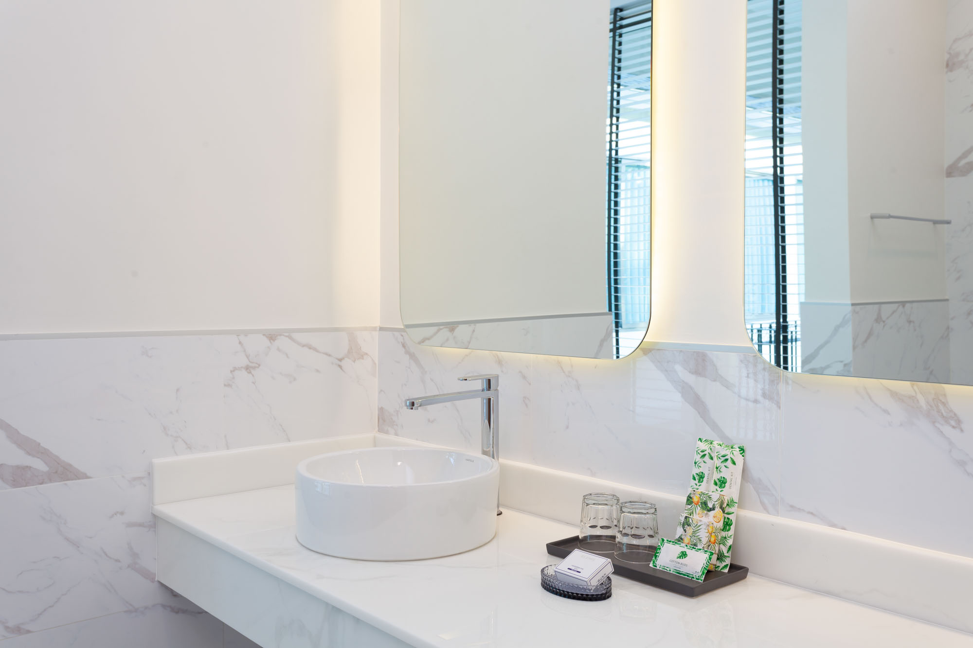 For Rent : Rawai, Seafront Penthouse with Jacuzzi, 2 Bedroom 2.5 Bathroom