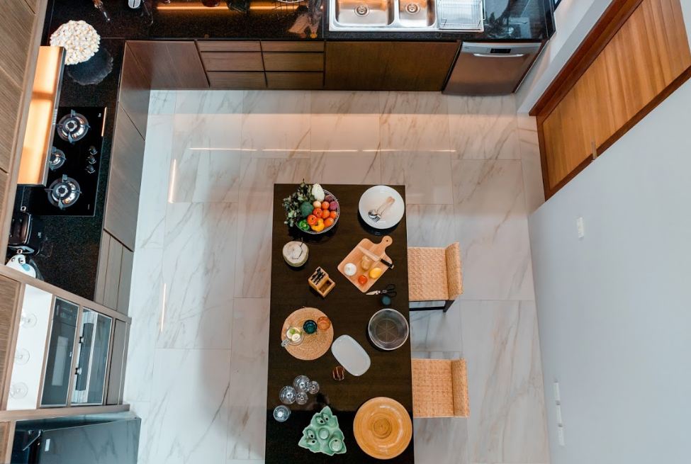 For Sale : Nai Harn, Luxury New Pool Villa, 4 Bedrooms 4 Bathrooms, Garden view.