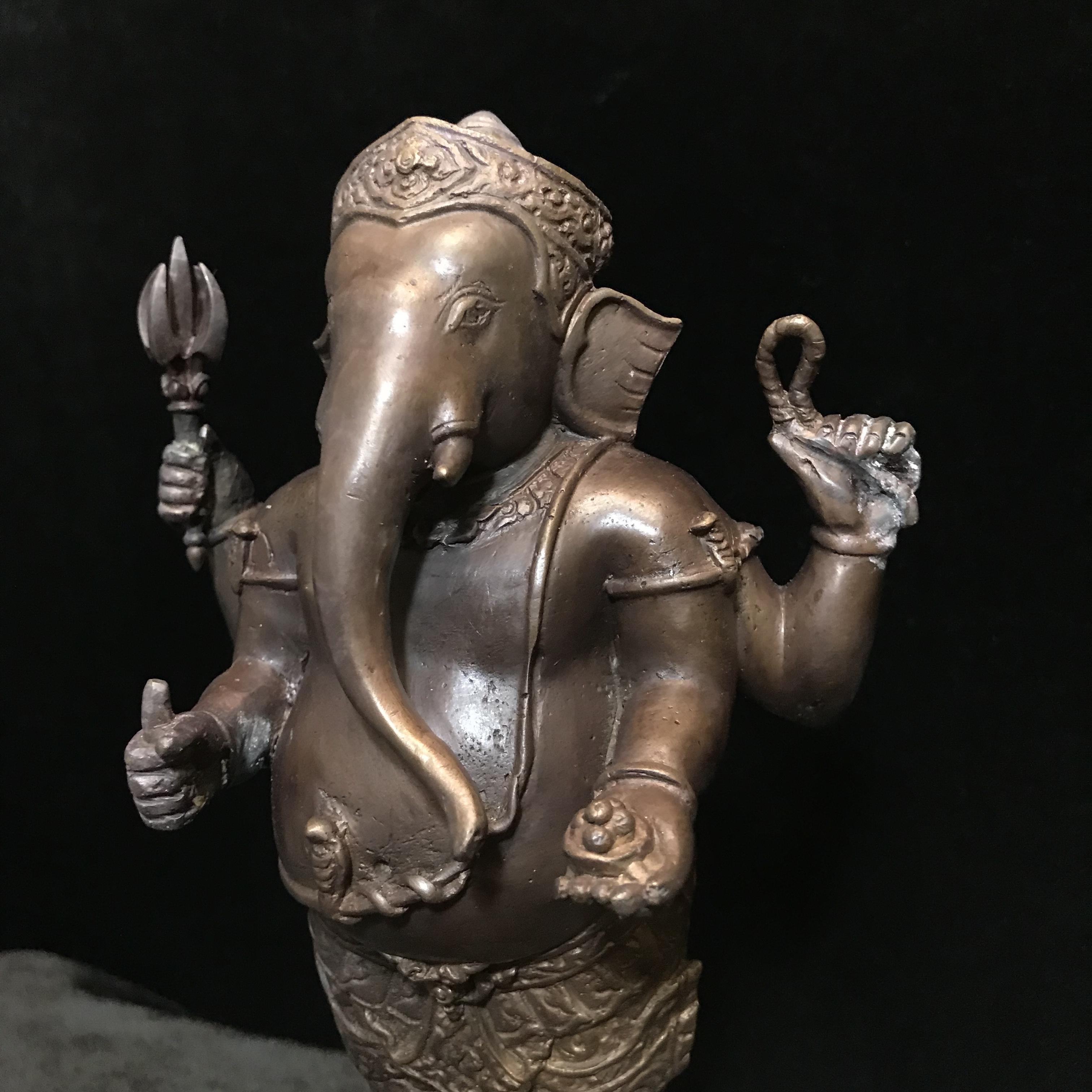 พระพิฆเนศ รุ่นครบรอบ100 ปี กรมศิลปากร ปี2556 ขนาดบูชา ปางประทานพร(องค์ยืน)สูง 10 นิ้วครึ่ง No.3109