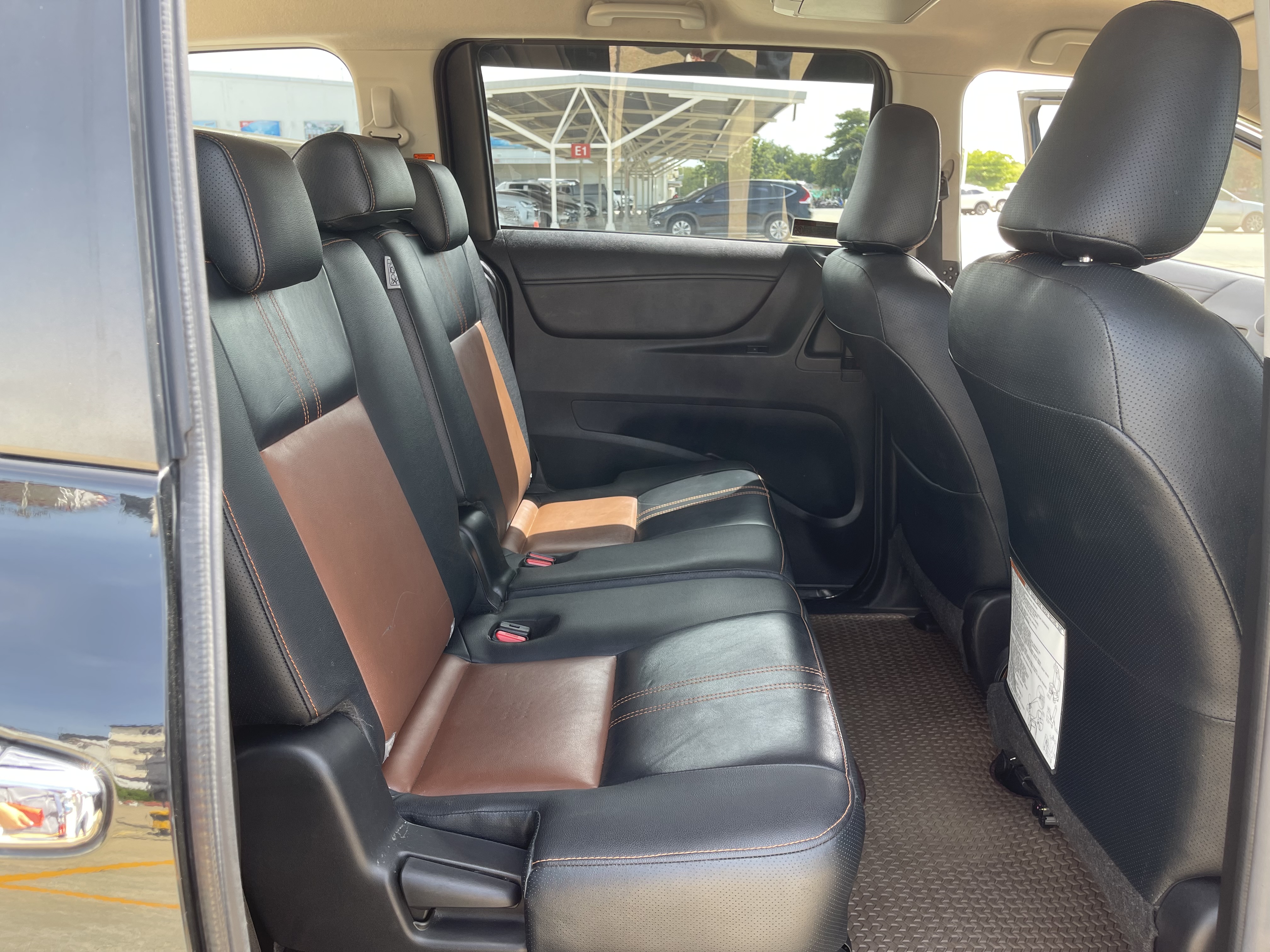 Toyota Sienta 1.5 V At 2018 ดำ