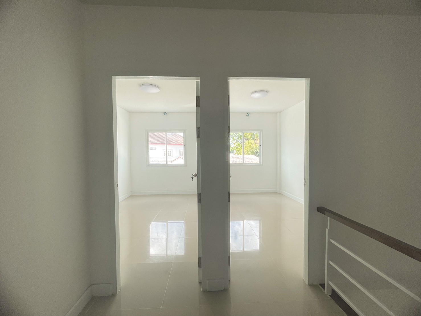 For Sale : Talad Yai, 2-Storey Townhome, 3 Bedrooms 2 Bathrooms