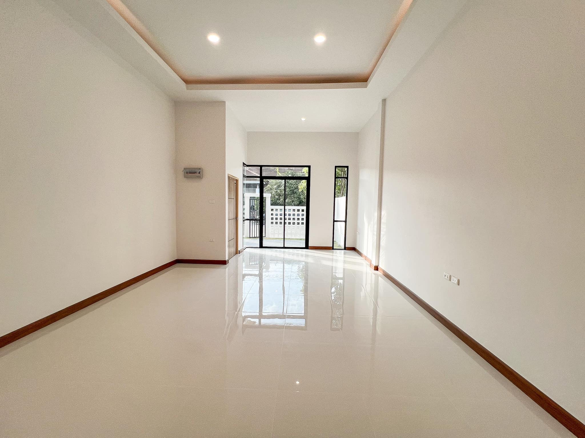 For Sales : Phuket Town, New renovated twin house, 3 Bedrooms 2 Bathrooms