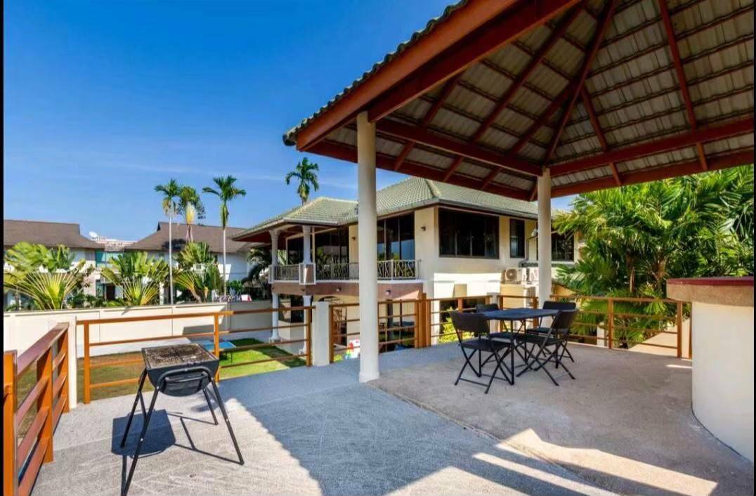 For Rent : Rawai, Private Pool Viila, 5 bedrooms 5 bathrooms