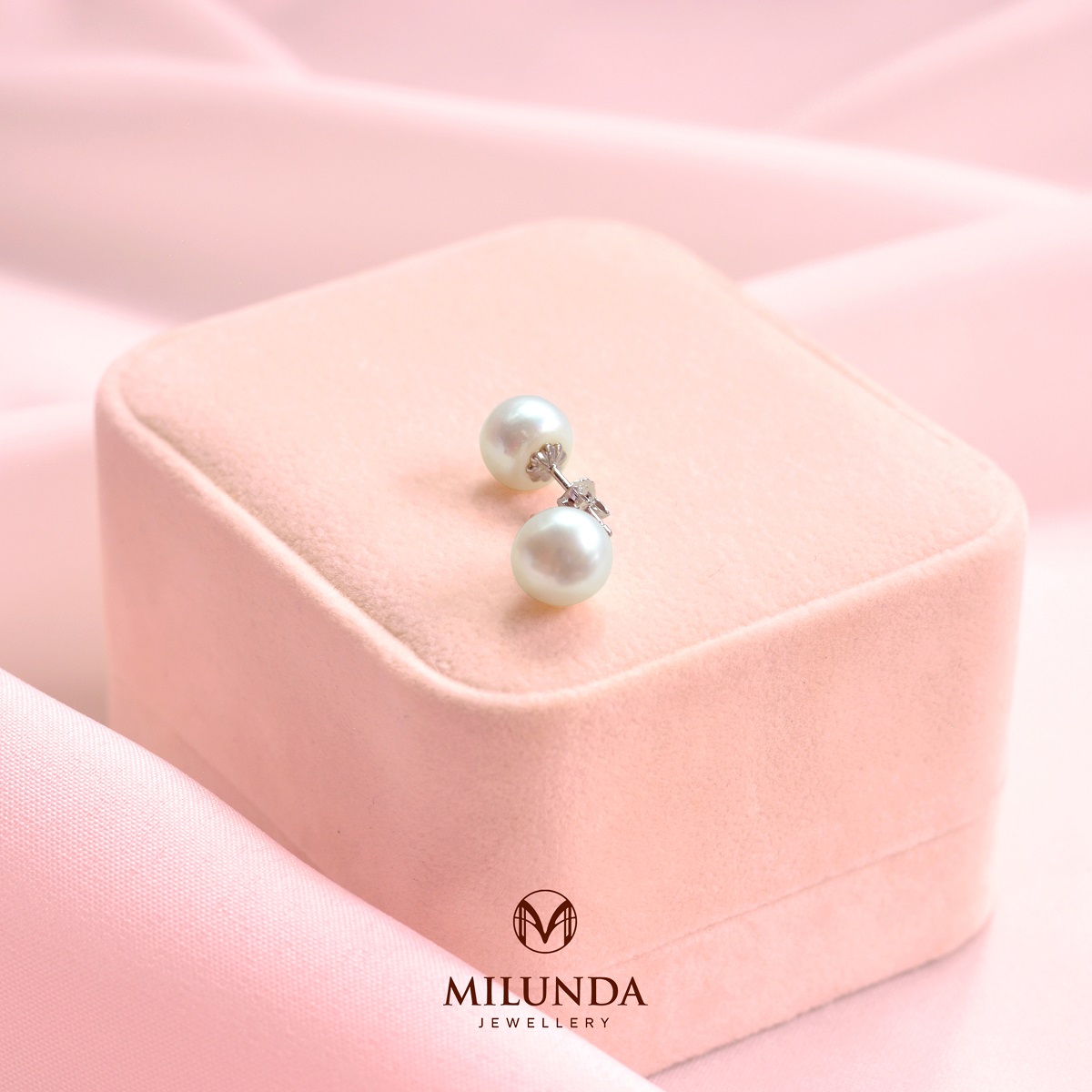 ต่างหูไข่มุกแท้ Freshwater Pearl with Silver