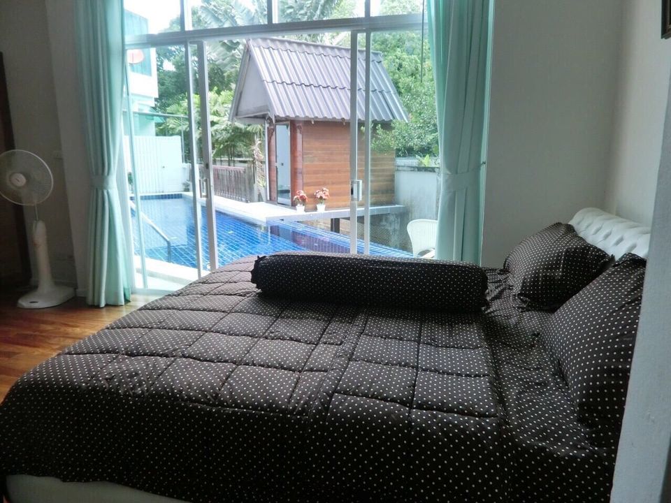 For Sale : Kata Private Pool villa, 5 bedrooms 5 bathrooms, (104 sqw.)