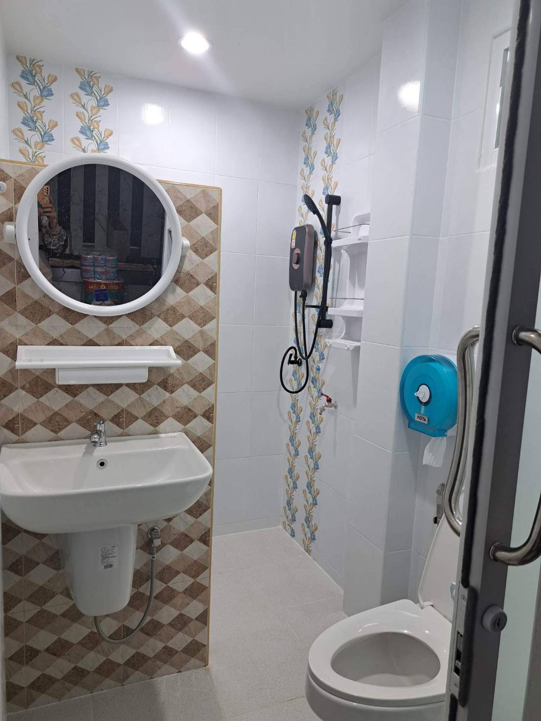 For Rent : Naiyang, 2-Storey Private Home, 3 bedrooms 4 bathrooms