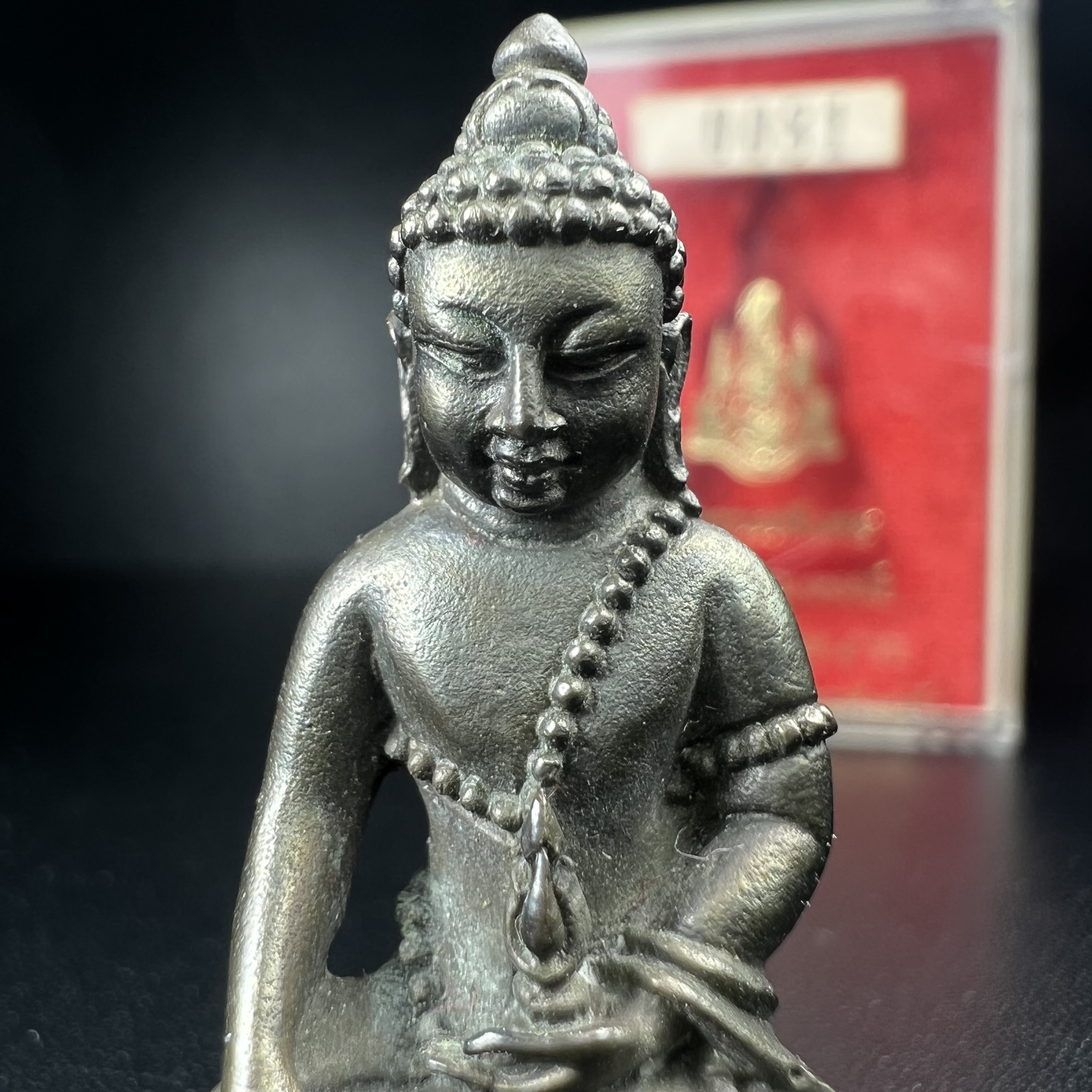 พระกริ่งปรมาภรณ์พุทธปัญญา(พระกริ่งศรีนคร 2) จัดสร้างเนื่องในมหามงคลสมัยเฉลิมพระชมน์พรรษา 5 รอบ องค์พระบาทสมเด็จพระเจ้าอยู่หัวรัชกาลที่9 ปี 2530 เนื้อนวโลหะ (ออกแบบโดยนายช่างเกษม มงคลเจริญ มีพระอาจารย์ไสว วัดราชนัดดา กรุงเทพ เป็นเจ้าพิธีครั้งสุดท้าย)