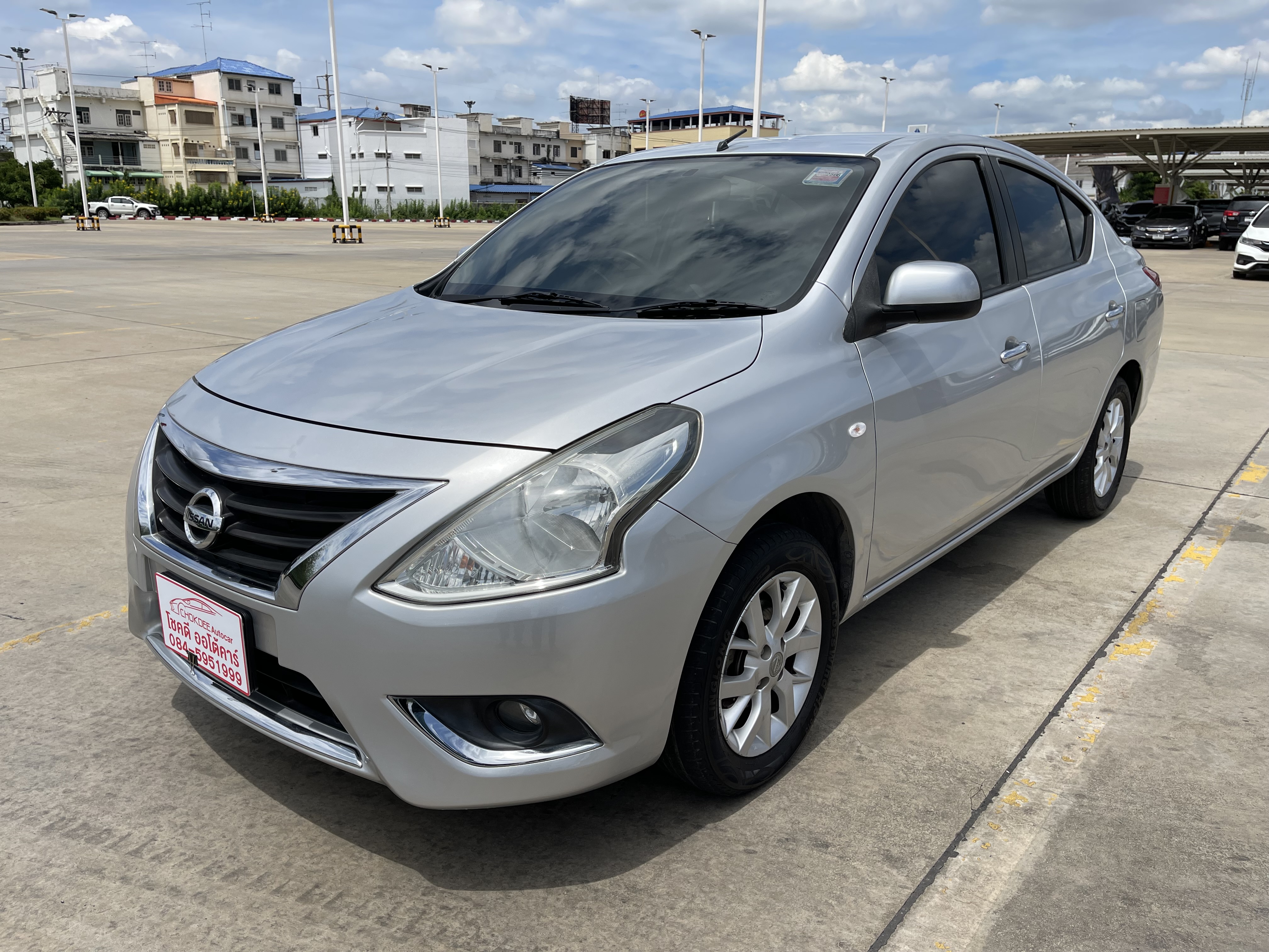 Nissan Almera 1.2 VL At 2015 เงิน