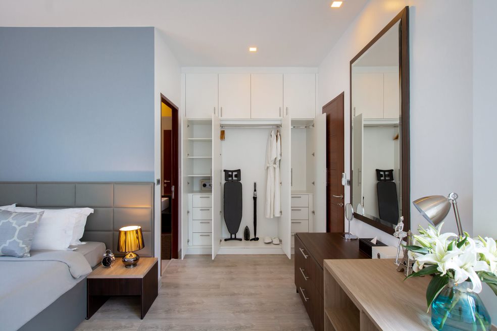 For Sale : Naiharn Luxury Pool Villa, 2 Bedroom 3 Bathroom