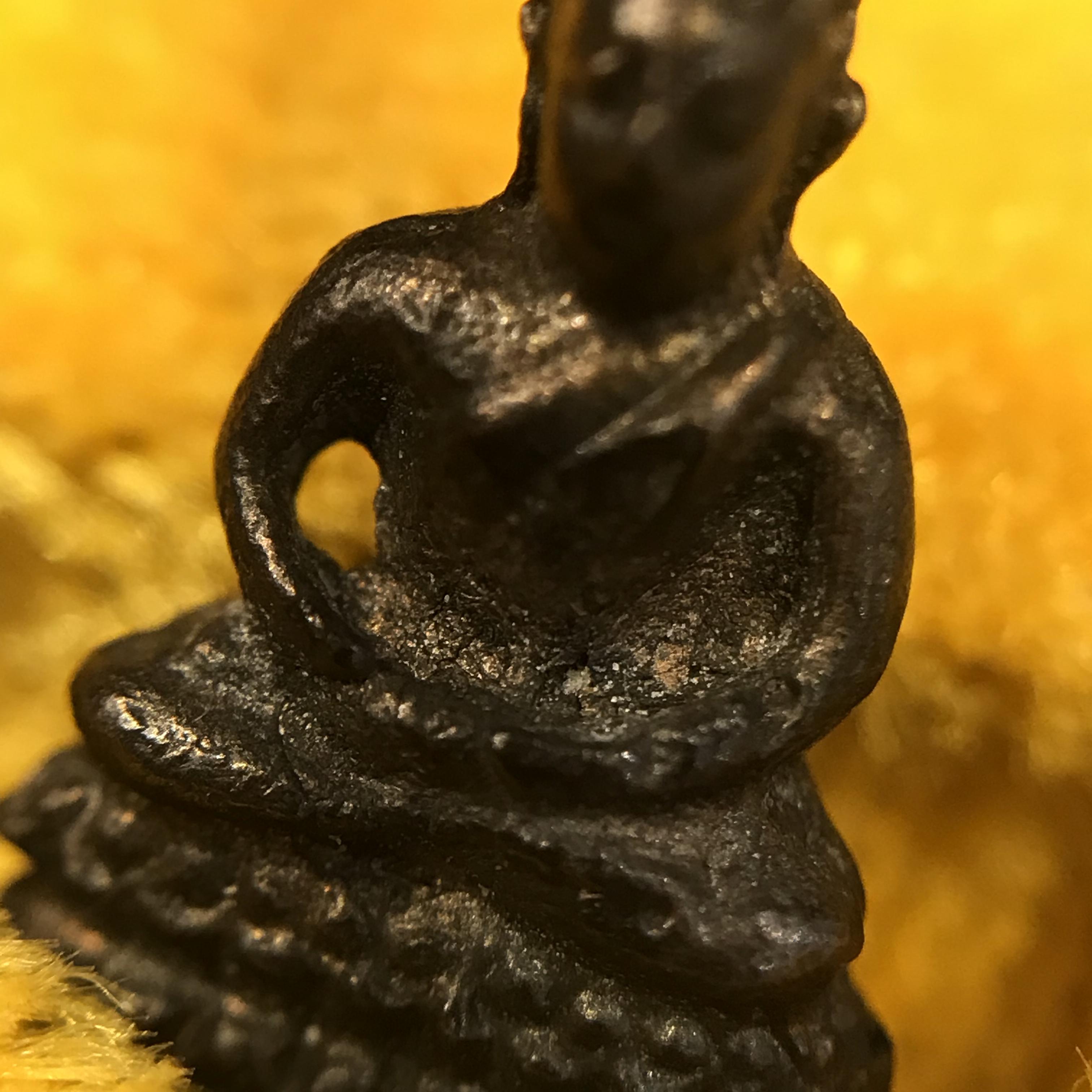 พระชัยวัฒน์อมรโมลี สมเด็จพระวันรัต (จุนท์ พรหมคตโต) วัดบวรนิเวศฯ เนื้อนวโลหะ ปี๒๕๓๔ สภาพสวยหายาก!!!(ตอกโค๊ด)