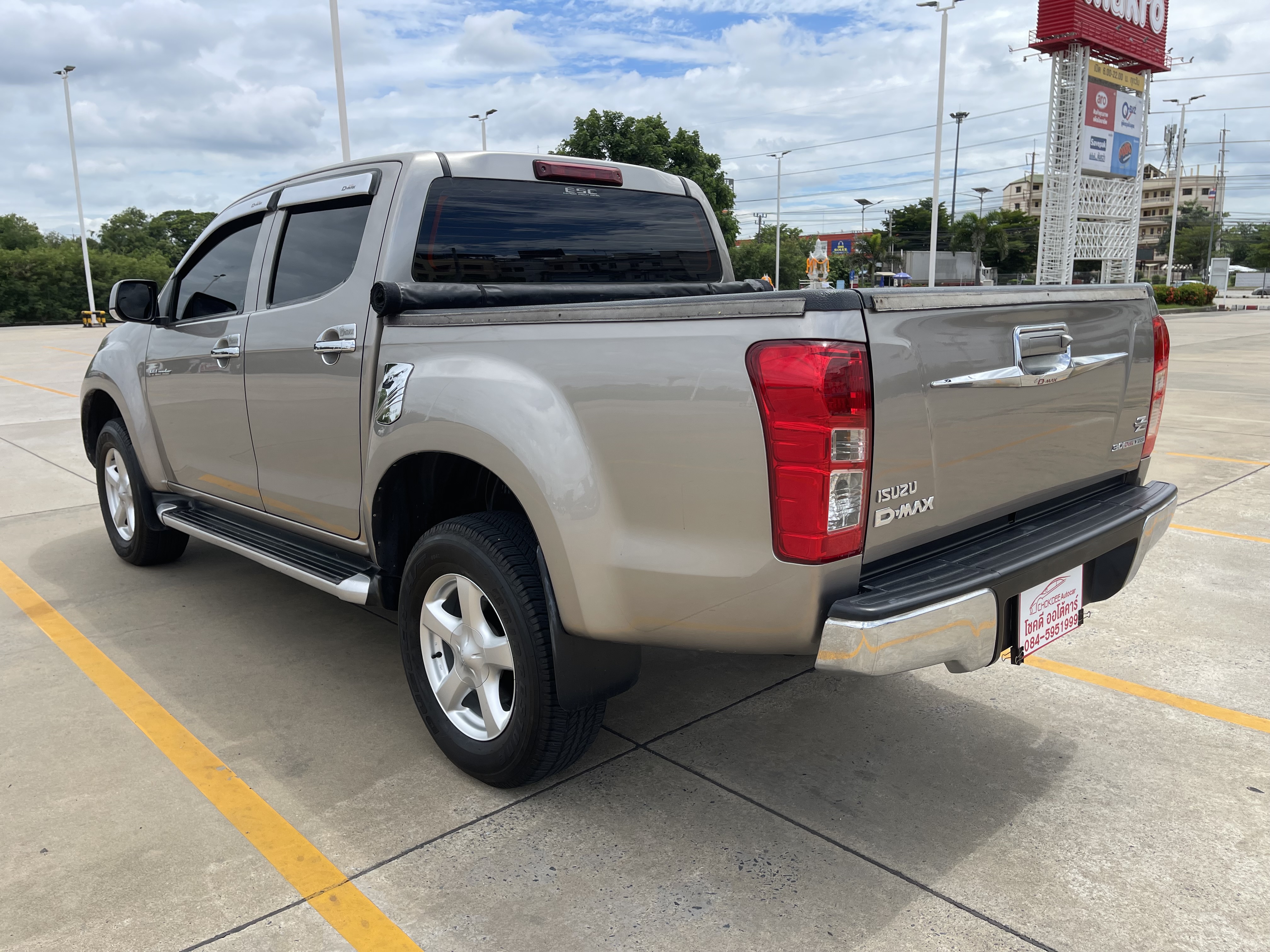 Isuzu Dmax All New 4ประตู Hilander 3.0 Vgs Z Prestige Navi At 2012 น้ำตาล