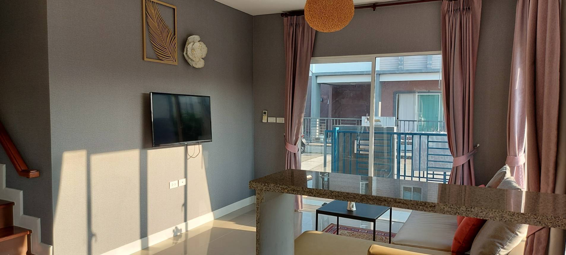 For Rent : Kohkaew, 2-Storey Private Home, 3 Bedrooms 2 Bathrooms