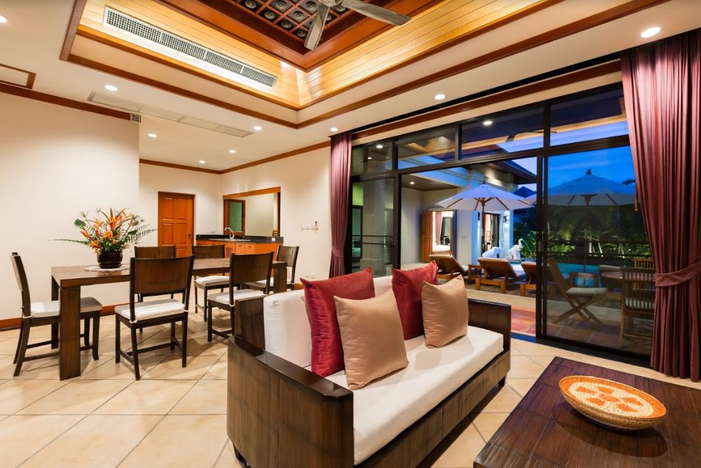 For Sale : Nai Harn, Luxury New Pool Villa, 2 Bedrooms 2 Bathrooms, Garden view.