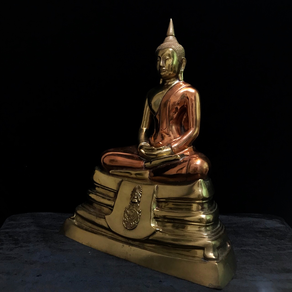 พระบูชาพระพุทธโสธร ภปร. รุ่นย้อนยุค ปี2539 หน้าตัก9นิ้ว สามกษัตริย์