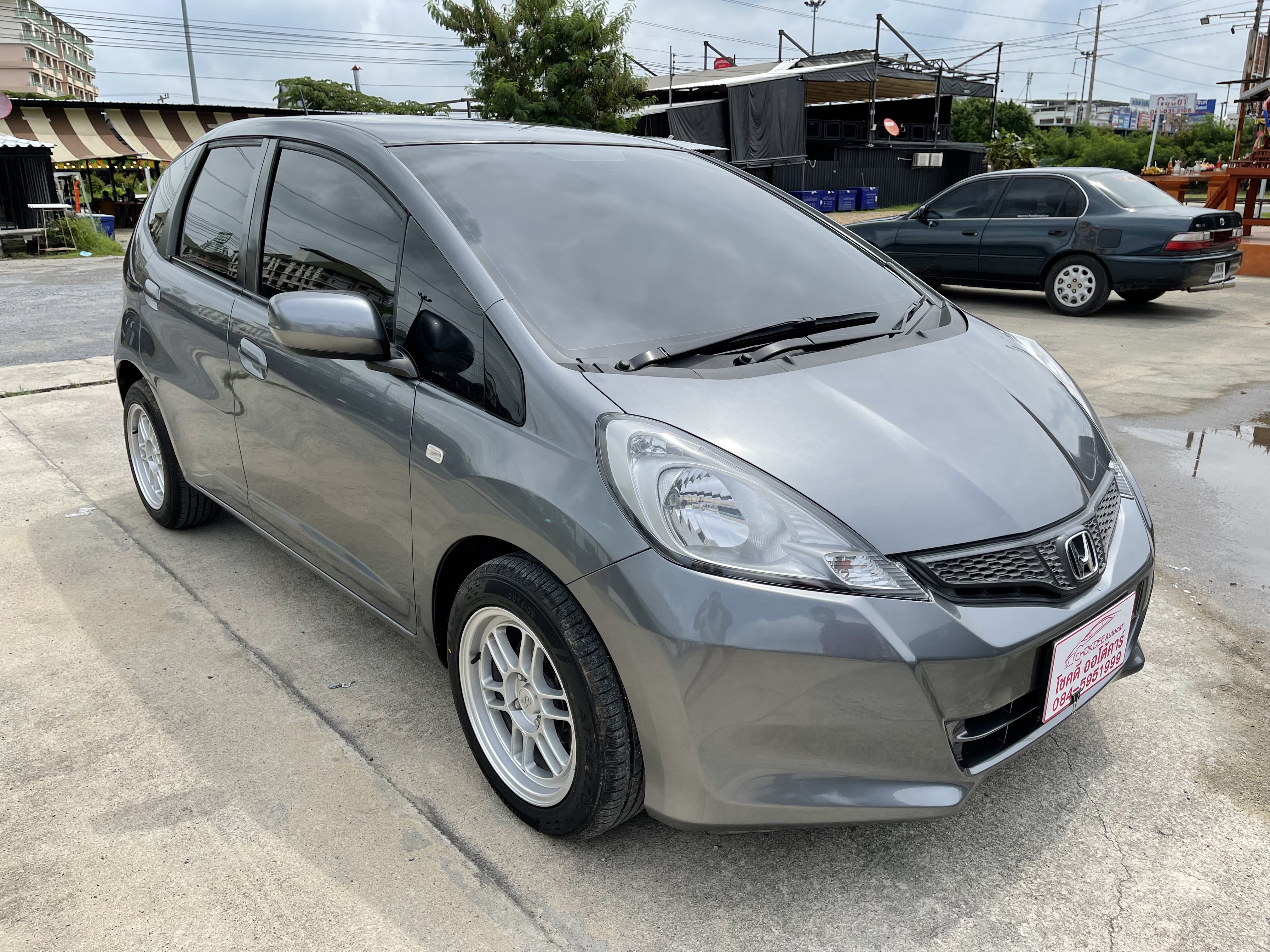 Honda Jazz 1.5 V At 2014 เทา