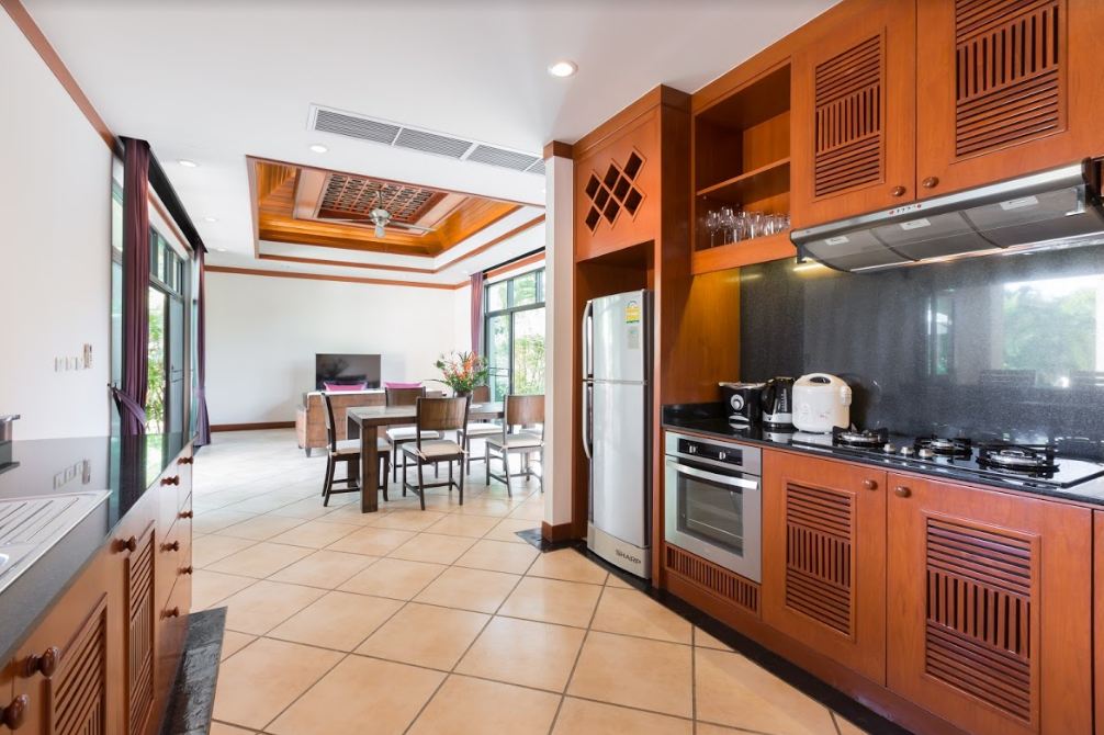 For Sale : Nai Harn, Luxury New Pool Villa, 2 Bedrooms 2 Bathrooms, Garden view.