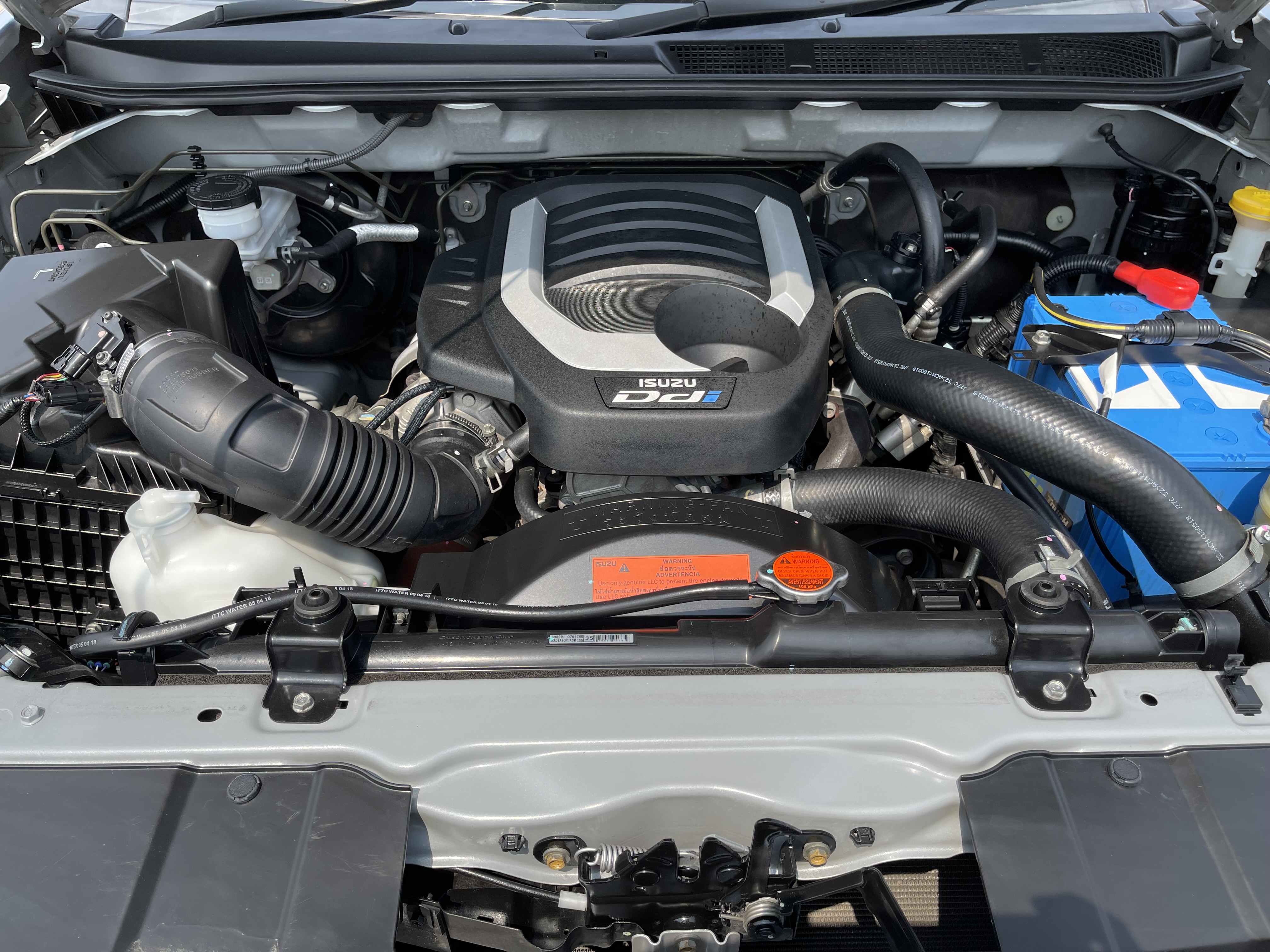 Isuzu Dmax All New 4ประตู 1.9 S Abs 2018 เงิน