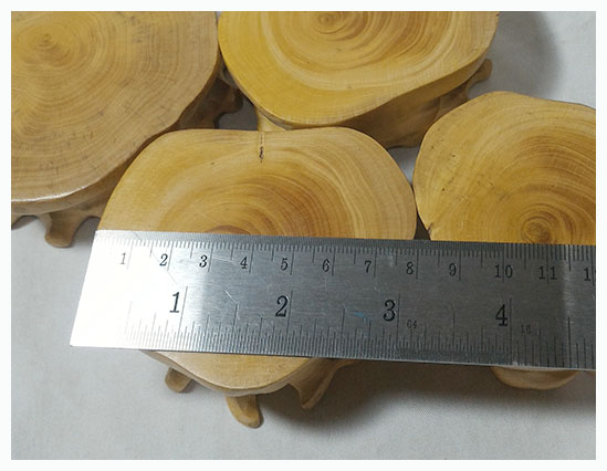 ฐานหรือกี๋ไม้boxwood เล็กๆ อันละ