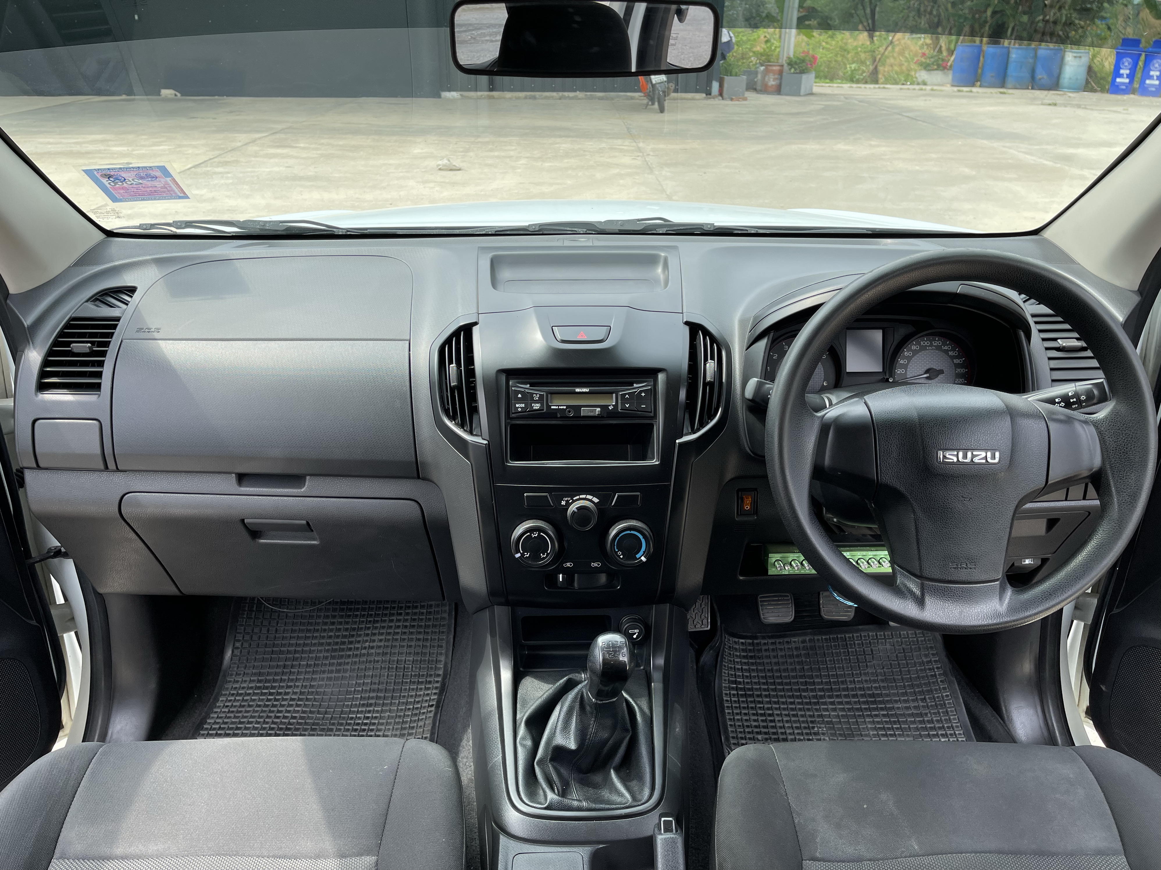 Isuzu Dmax All New Cab 1.9 S 2017 ขาว