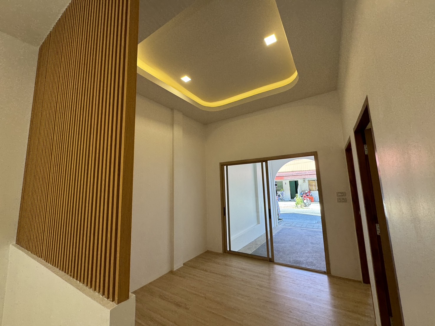 For Sales : Chalong, Townhouse behind HomePro Chalong, 2 bedrooms 2 bathrooms