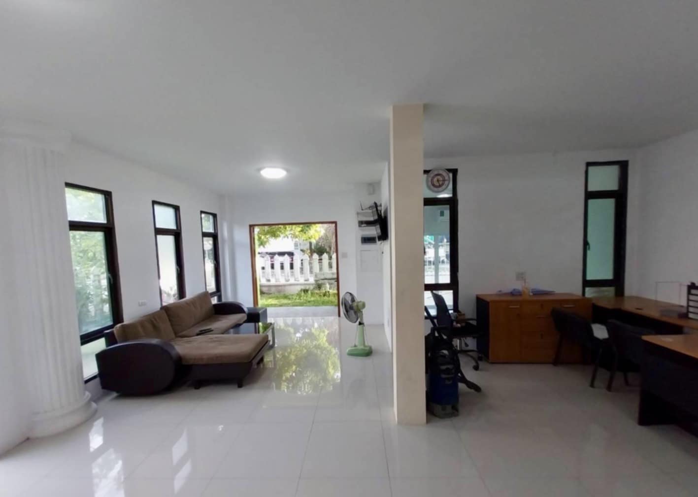 For Rent : Wichit, 2-story semi-detached house, 3 bedrooms 4 bathrooms