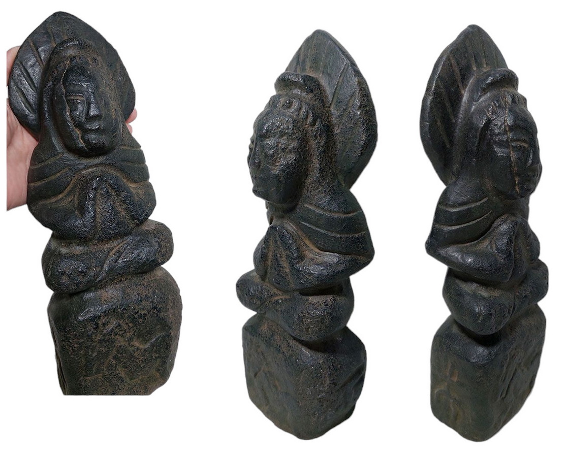 พระหิน เทวรูปหิน รูปปั้นหินแกะ สูง26.5cm (หินแม่เหล็กดูดติด)