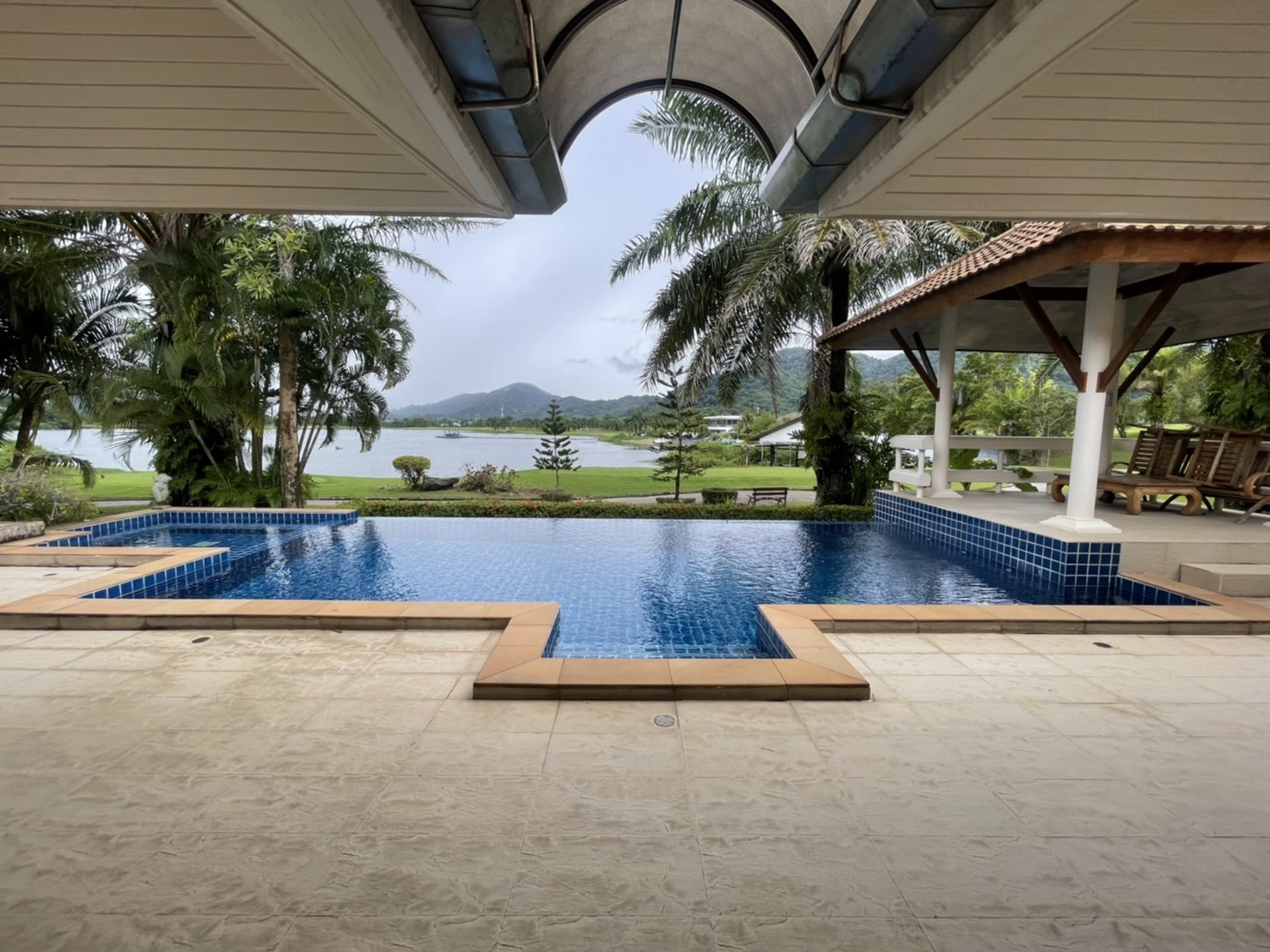 For Rent : Kathu, Loch Palm Garden Villa, 2 Bedrooms 2 Bathrooms