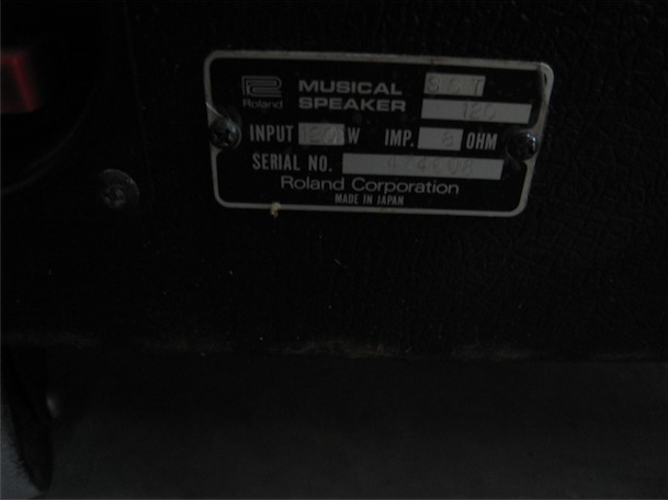 ลำโพง ยี่ห้อ Roland รุ่น SST-120 (Made in Japan)