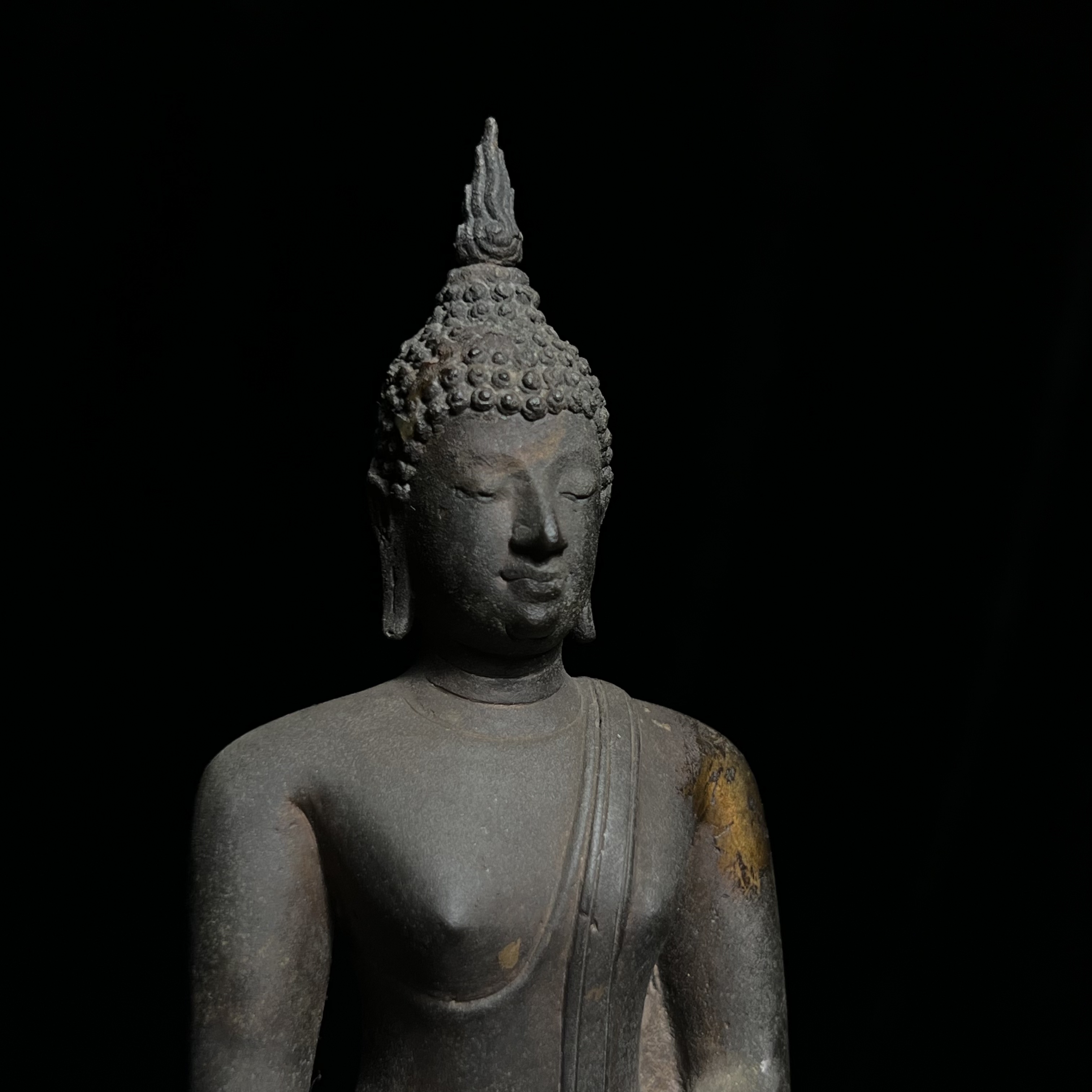 พระวุฒิจิตรลดามหามงคล ปี2542 หน้าตัก 3.5นิ้ว(อีก1ของดีที่หายาก)