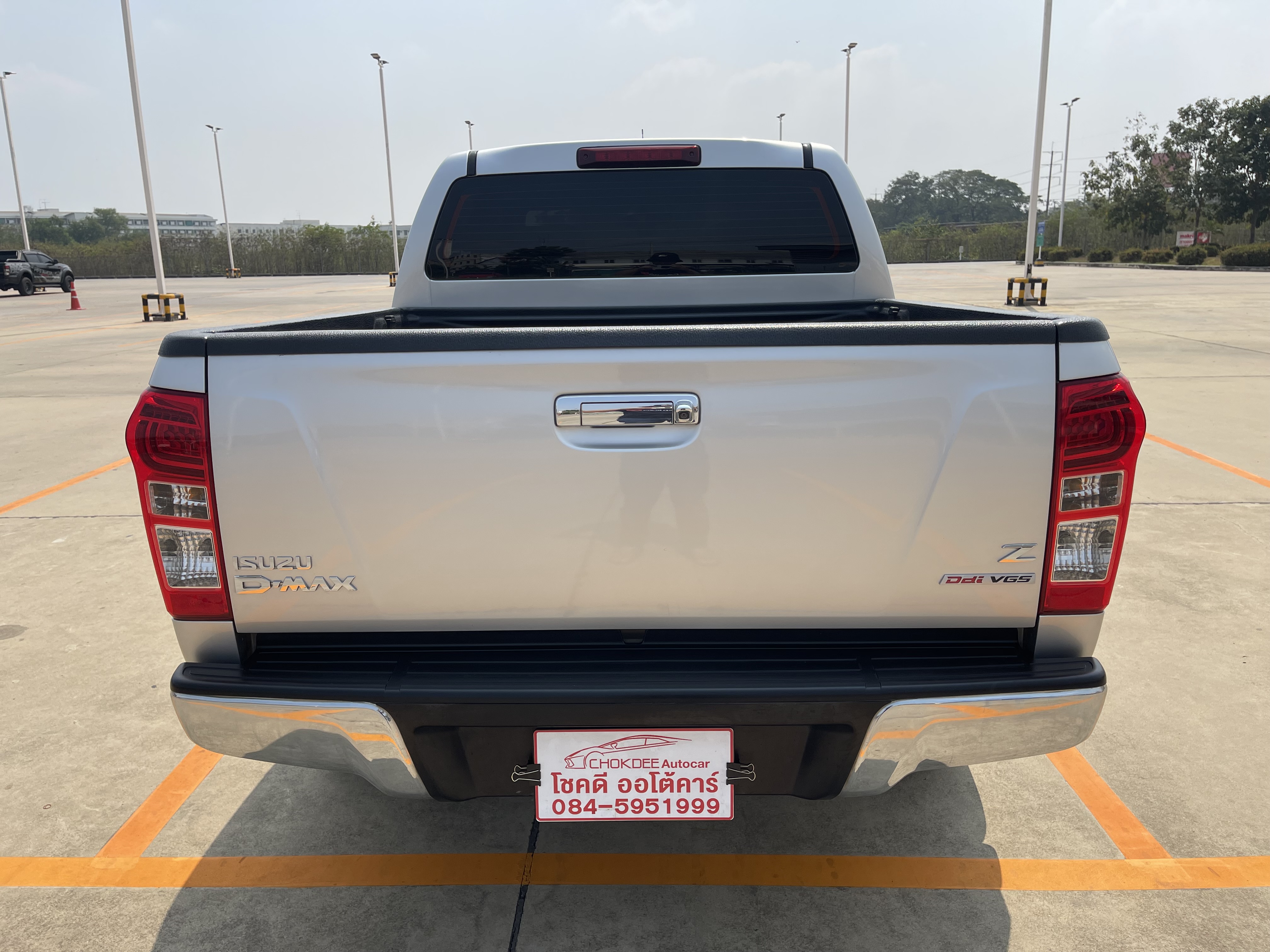 Isuzu Dmax All New 4ประตู Hilander 2.5 Vgs Z Dvd 2014 เงิน