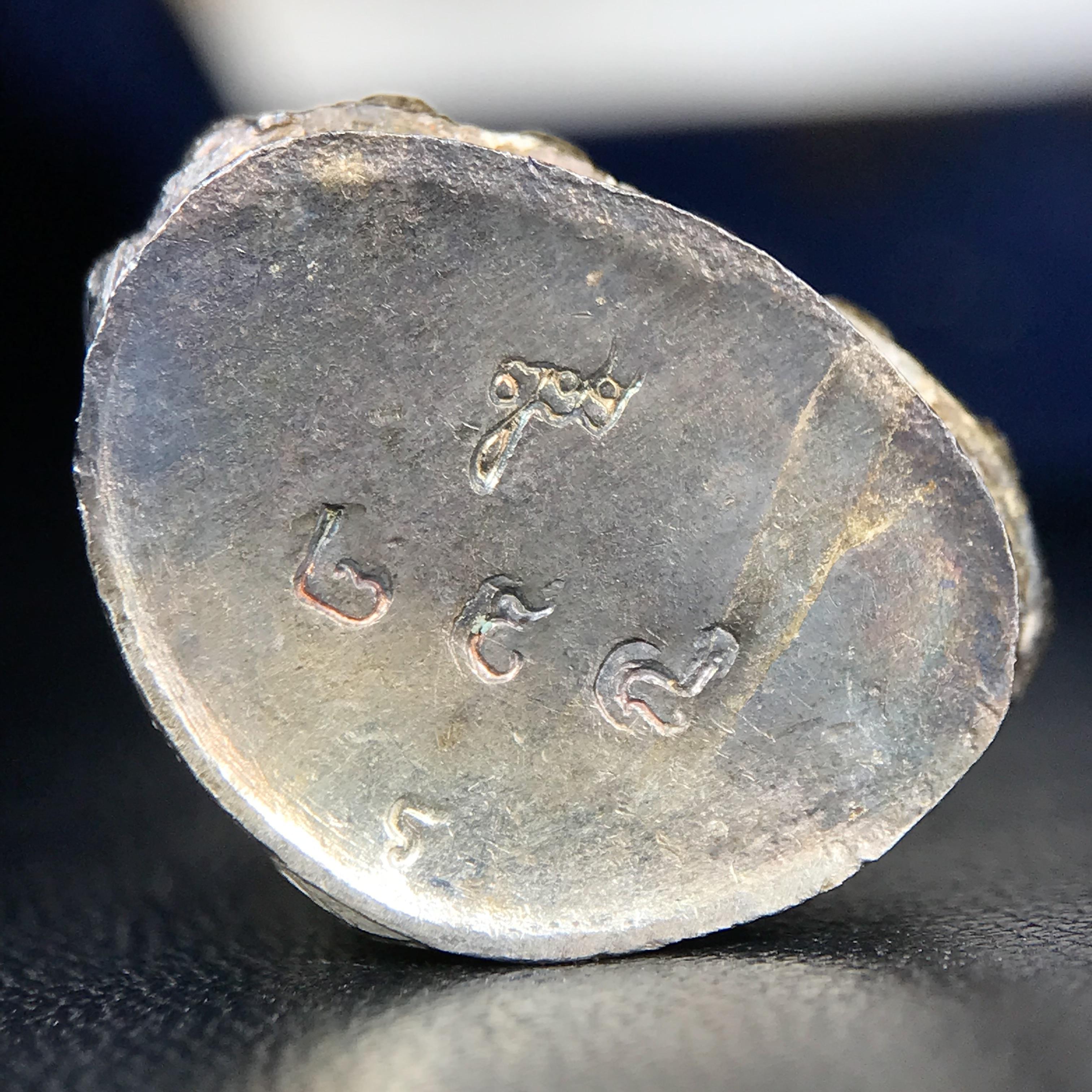 พระกริ่งศาสดา ภปร. วัดบวรนิเวศวิหาร ปี 2532 จัดสร้างในโอกาสสองทศวรรษรามาธิบดี เพื่อศูนย์การแพทย์สิริกิติ์ เนื้อเงิน(ผิวเดิมสวยงาม) (พิธีใหญ่ มวลสารมงคล สวยงามเข้มขลัง)สมเด็จพระญาณสังวร สมเด็จพระสังฆราชฯเสด็จเททอง***ตอกโค๊ตหมายเลข ๒๙๘***