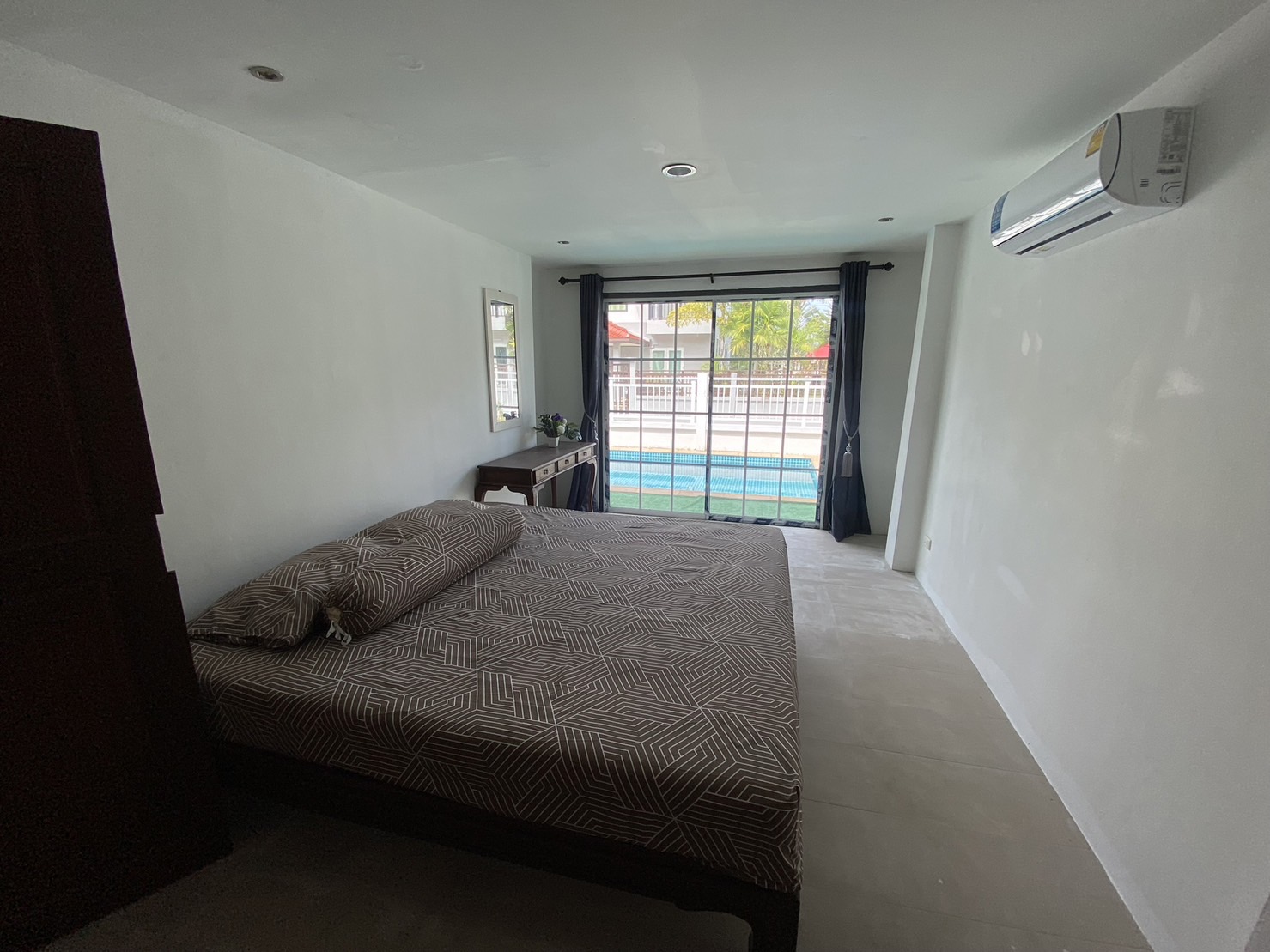 For Rent : Thalang, Private Pool Villa near Airport, 5 Bedrooms 4 Bathrooms