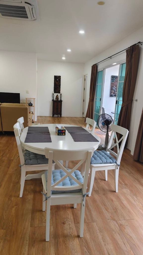 For Rent : Rawai, Private Pool Villa @soi samakee 1, 3 bedrooms 3 bathrooms