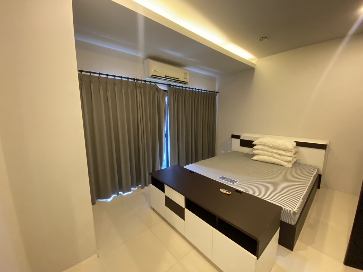 For Rent : Town home near Super Cheap Market, 3 Bedroom 3 Bathroom