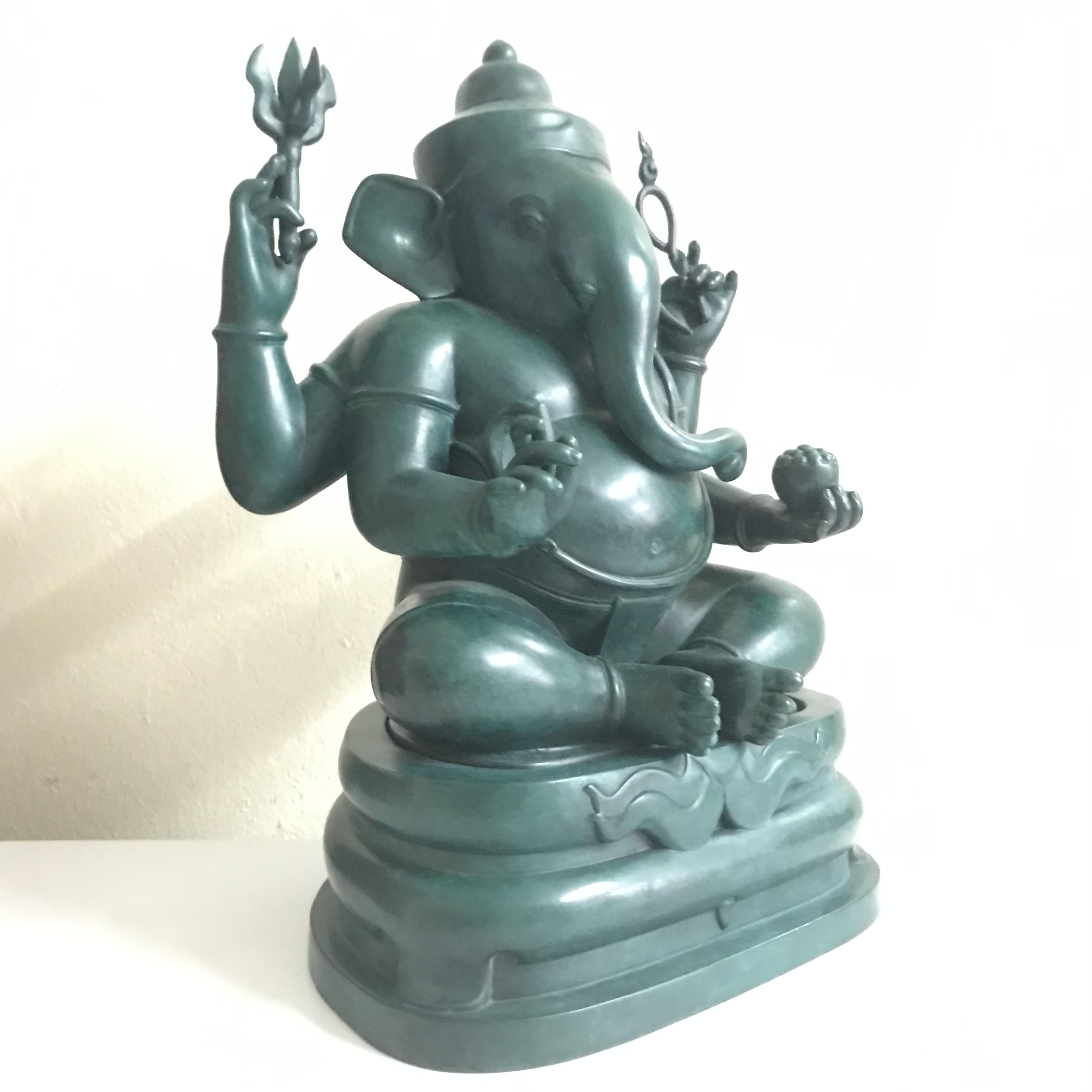 พระพิฆเนศวร 65 ปี คณะจิตรกรรม มหาวิทยาลัยศิลปากร ปี2551 ลอยองค์เนื้อสำริดขนาดหน้าตัก 9 นิ้ว(เนื้อสำริดเขียวพลาติน่า)