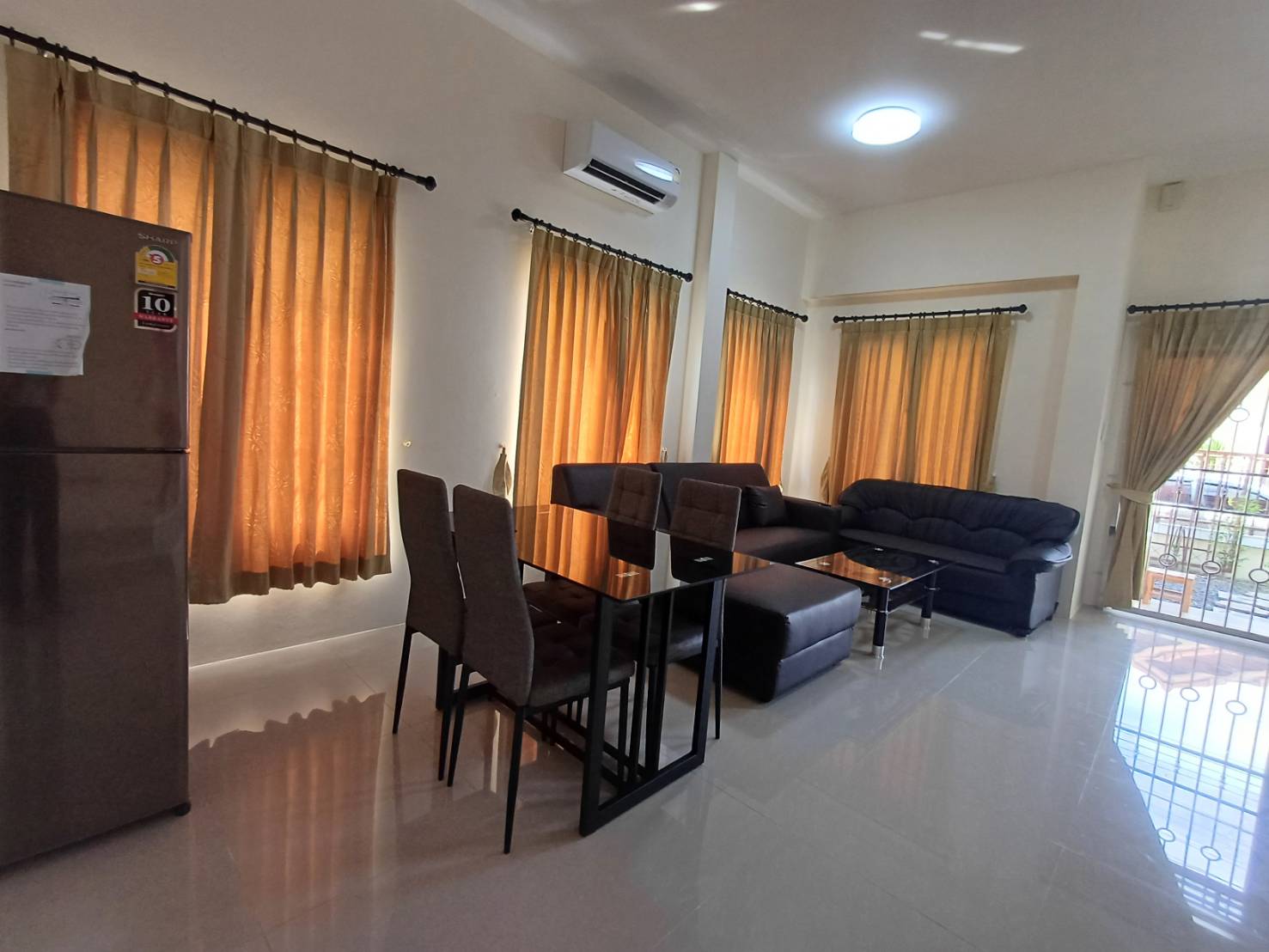 For Rent : Kathu, Single-storey detached house, 2 bedrooms 2 bathrooms