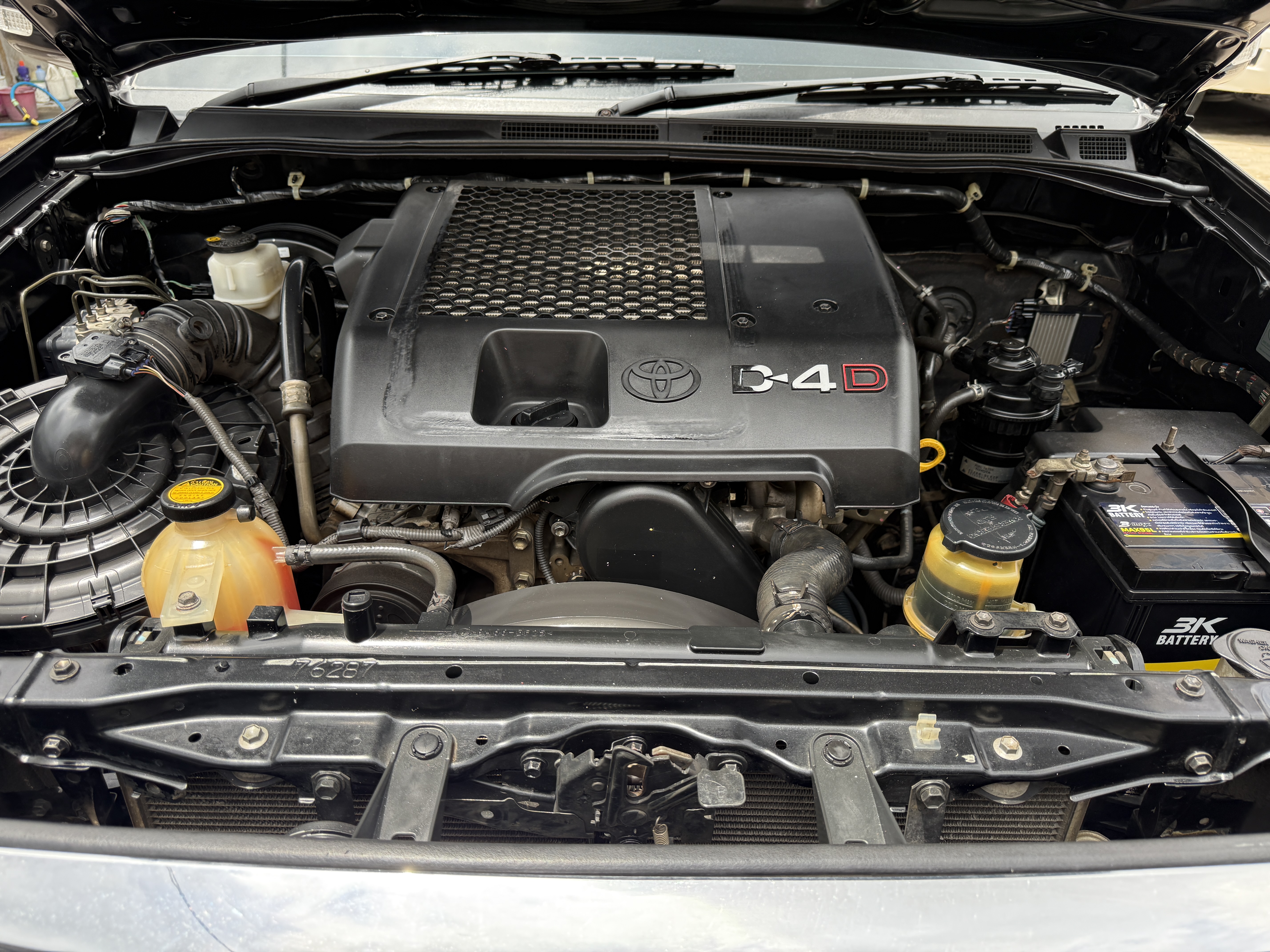 Toyota Fortuner 3.0 V 2WD At 2010 ดำ