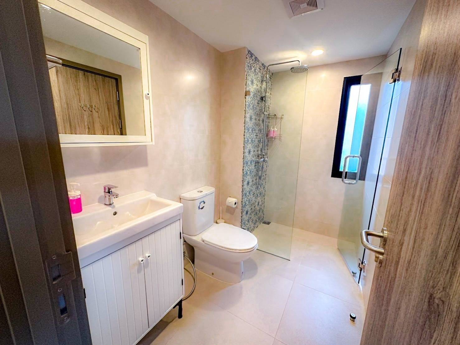 For Sale : Naiyang, Condo near Nai Yang Beach, 1 bedroom 1 bathroom, 5th flr.