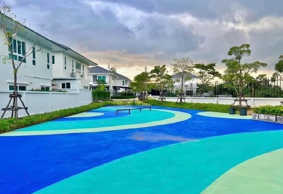 For Rent : Thalang, 2-story semi-detached house, 3 Bedrooms 2 Bathrooms