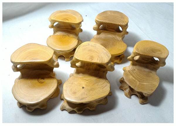 ฐานไม้หรือกี๋ไม้boxwood เล็กๆ แบบ2ชั้น อันละ