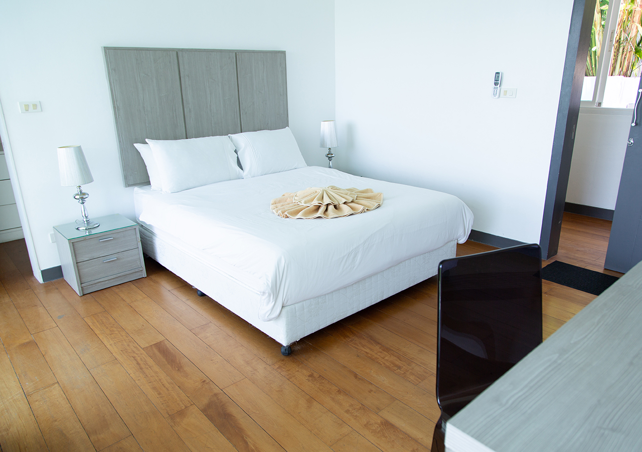 For Sale : Karon Sea view Private Pool Villa 5 bedrooms 5 bathrooms