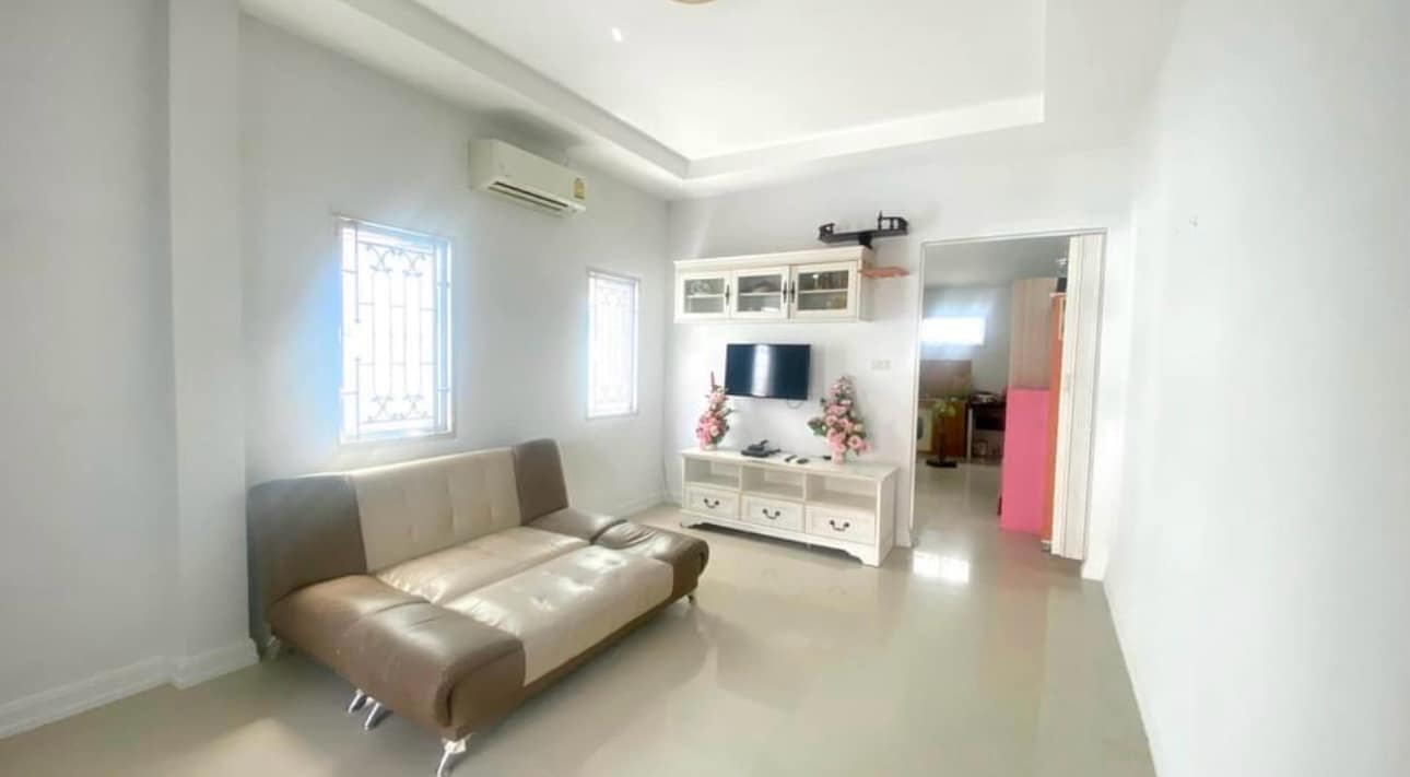For Rent : Chalong, Land and House 3 bedrooms 2 bathrooms