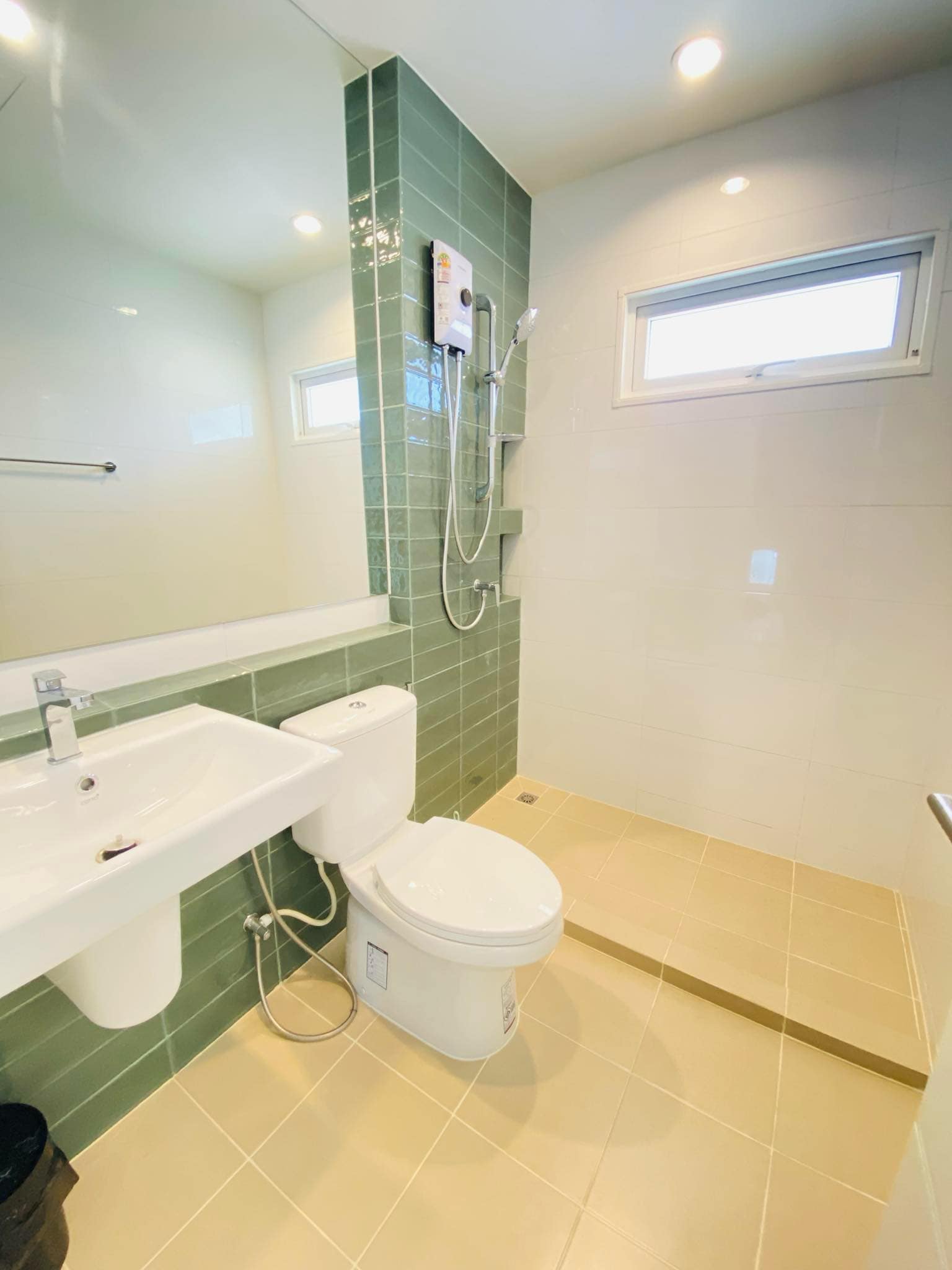 For Rent : Kohkaew, 2-Story detached house, 4 Bedrooms 3 Bathrooms