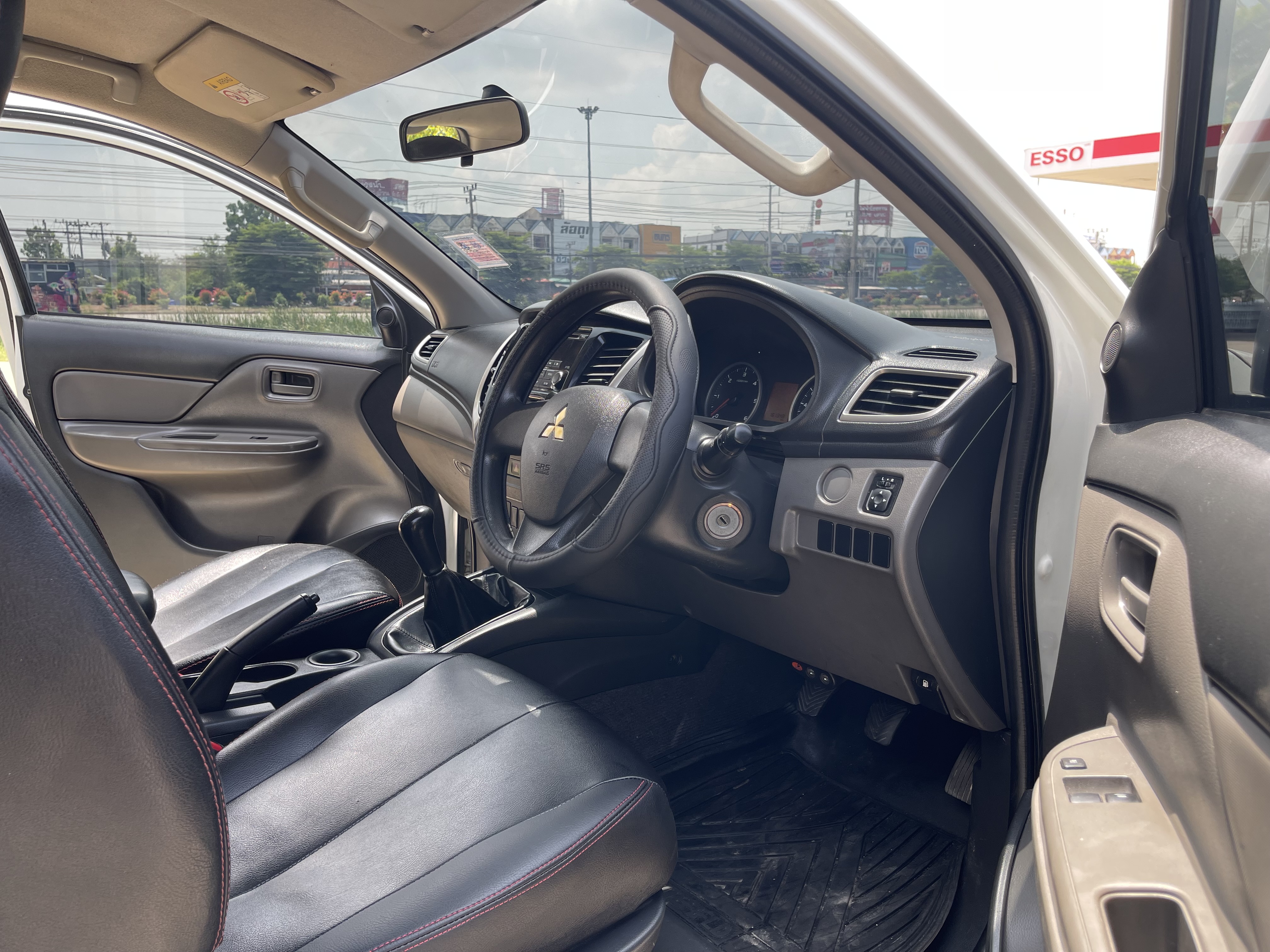 Mitsubishi Triton All New Cab 2.5 GLX Plus 2015 ขาวมุก