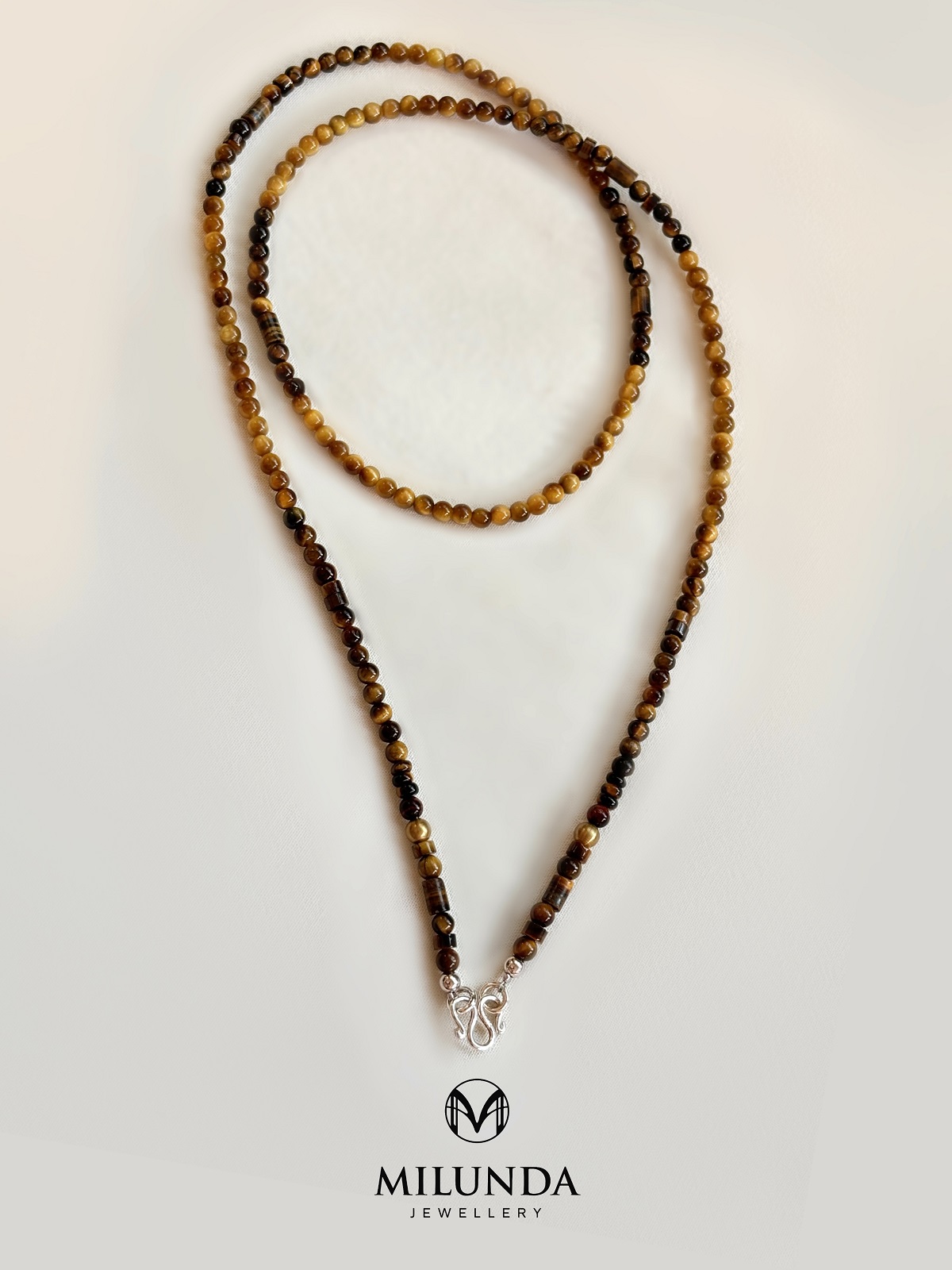 สร้อยคอห้อยพระ หินตาเสือ