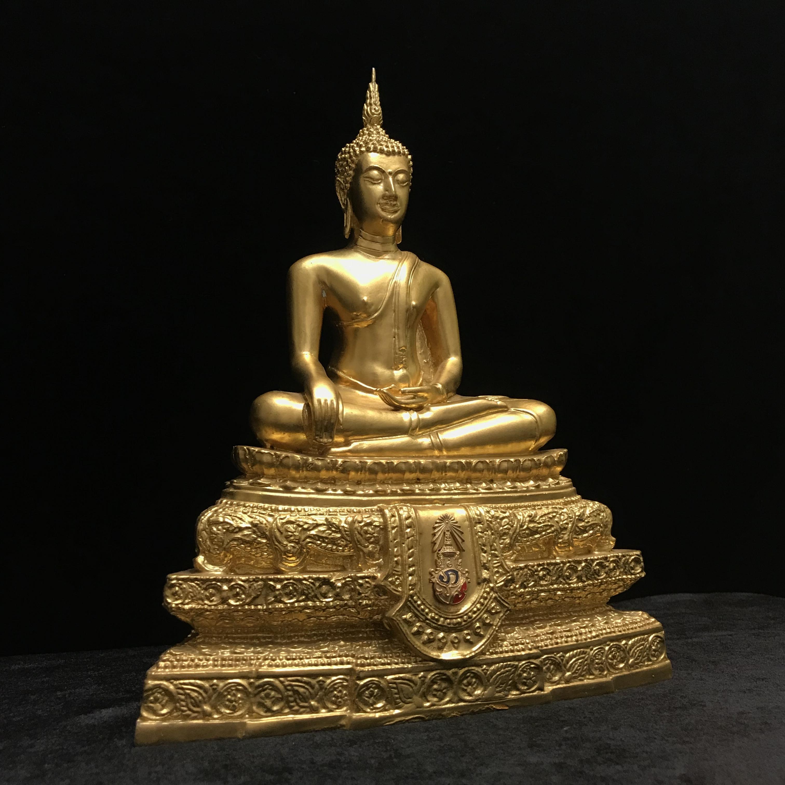 พระบูชาพระพุทธชินสีห์ ภปร. (รุ่น2) หน้าตัก 5นิ้ว ปิดทอง กองทุนฟันเทียมพระราชทาน ในวโรกาสมหามงคล 80 พรรษา ปี 2550 (องค์หมายเลข447)(1ใน1999องค์)หายาก