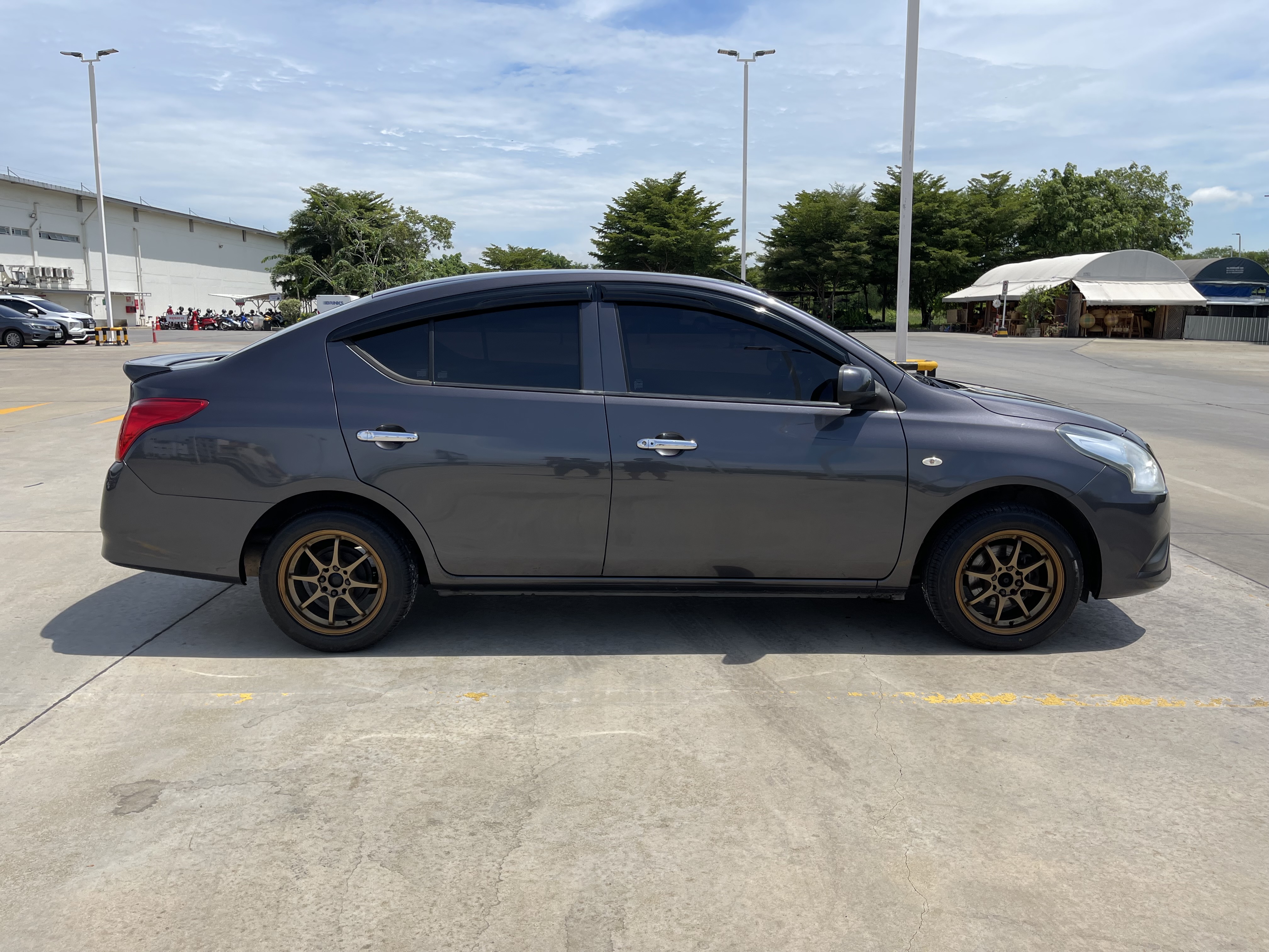 Nissan Almera 1.2 VL At 2014 เทาดำ
