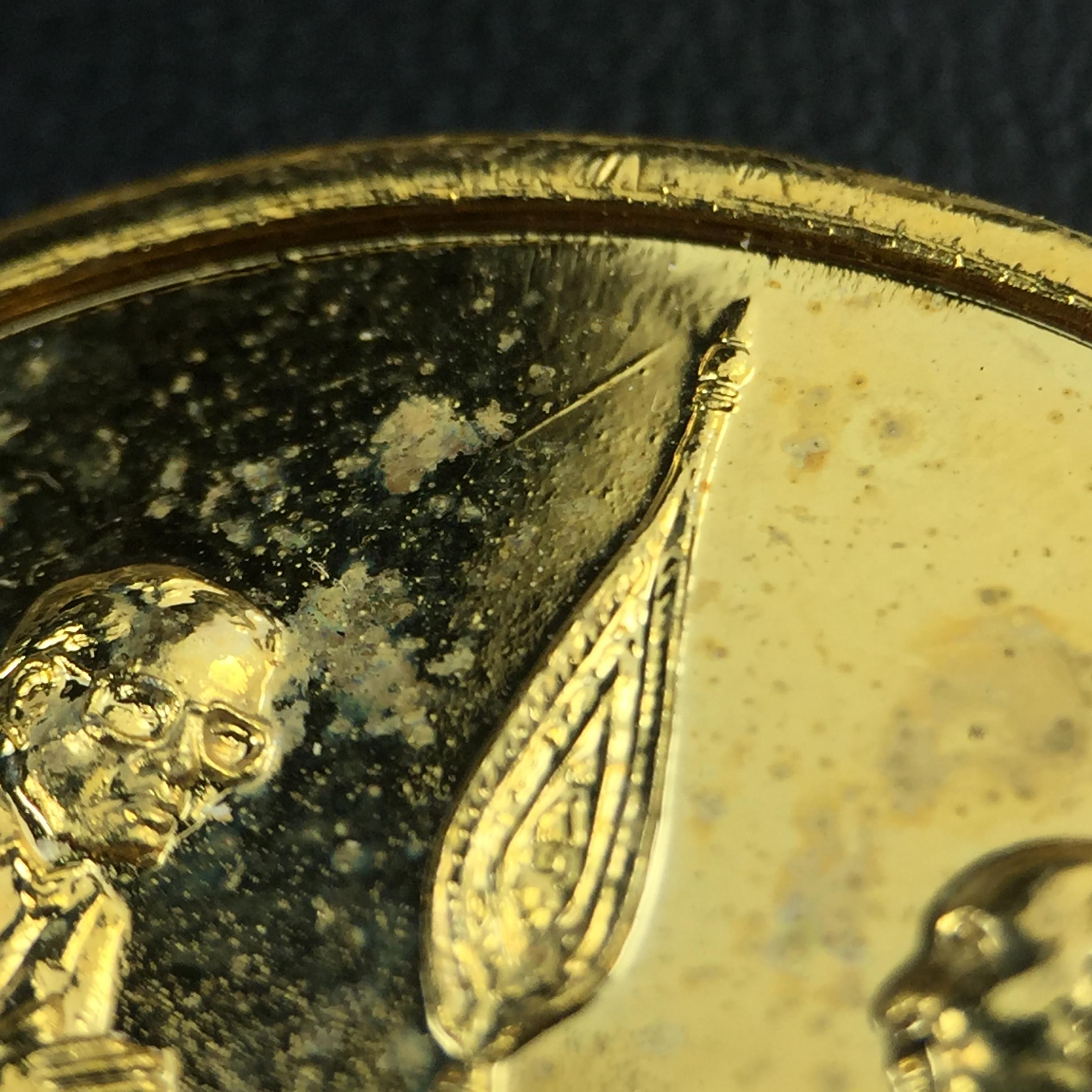 เหรียญสนทนาธรรม ในหลวงรัชกาลที่ 9 สมเด็จพระญาณสังวร หลังพระสยามเทวาธิราช ปี 2543 วัดบวรนิเวศวิหาร ชุดกรรมการ(เนื้อกะไหล่ทอง+กะไหล่เงิน+ทองแดงรมน้ำตาล)พร้อมกล่องบรรจุเดิม(ชุดหายาก สภาพผิวกะไหล่เดิมจากผู้จัดสร้าง ผิวขึ้นรุ้งธรรมชาติสวยจัด แชมป์ๆ)1 ใน 343ชุด